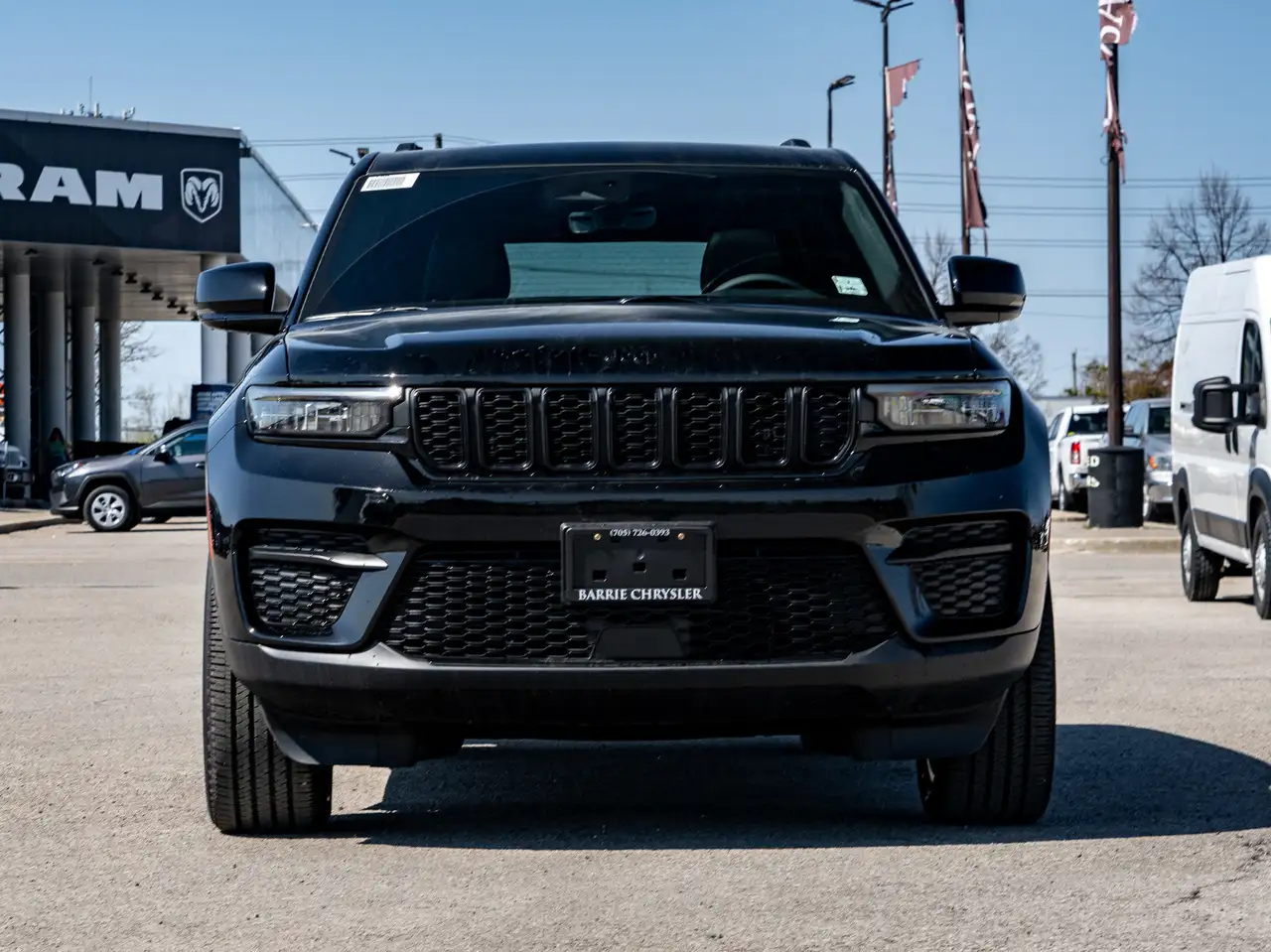Jeep Grand Cherokee снимка Jeep Grand Cherokee