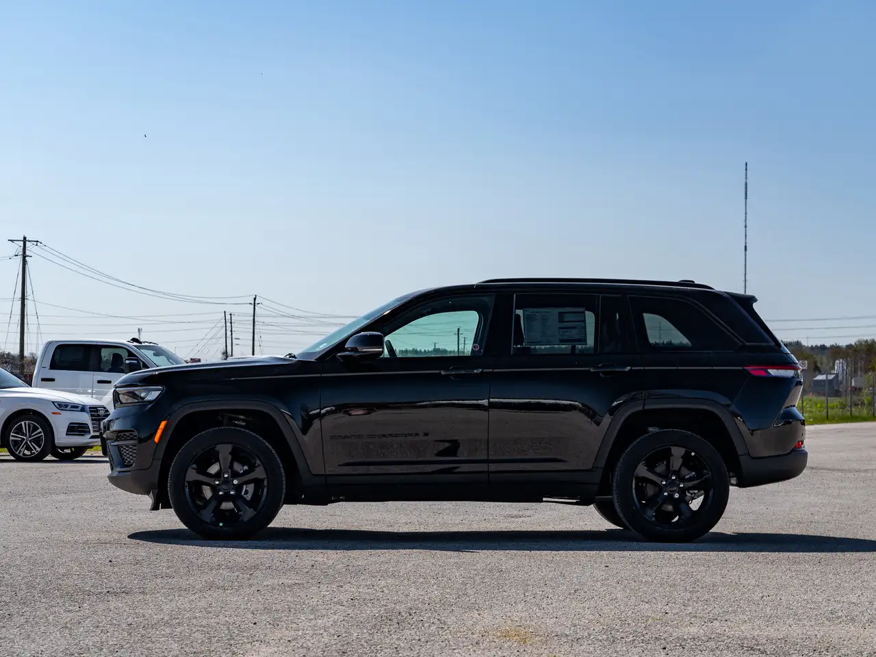 Jeep Grand Cherokee снимка Jeep Grand Cherokee