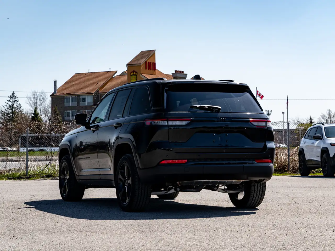 Jeep Grand Cherokee снимка Jeep Grand Cherokee