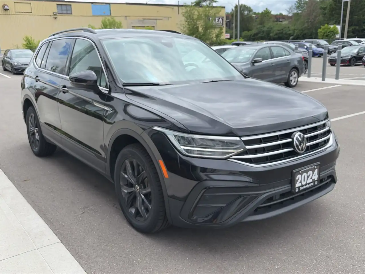 Volkswagen Tiguan снимка Volkswagen Tiguan
