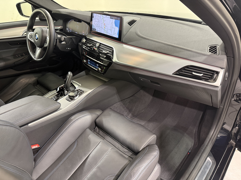 BMW 540 d xDrive Touring M Sportpaket Pro Standhzg — photo 10