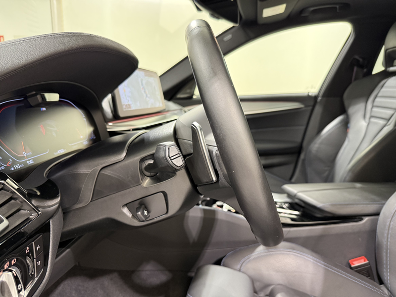 BMW 540 d xDrive Touring M Sportpaket Pro Standhzg — photo 14