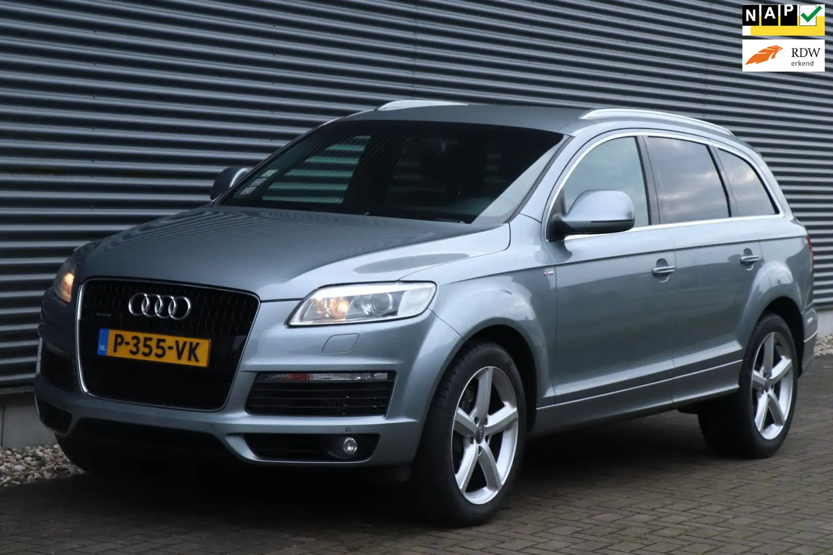 Audi Q7 3.0 TDI | S-Line - Youngtimer - Dealer ond. - Trek Grau - 1