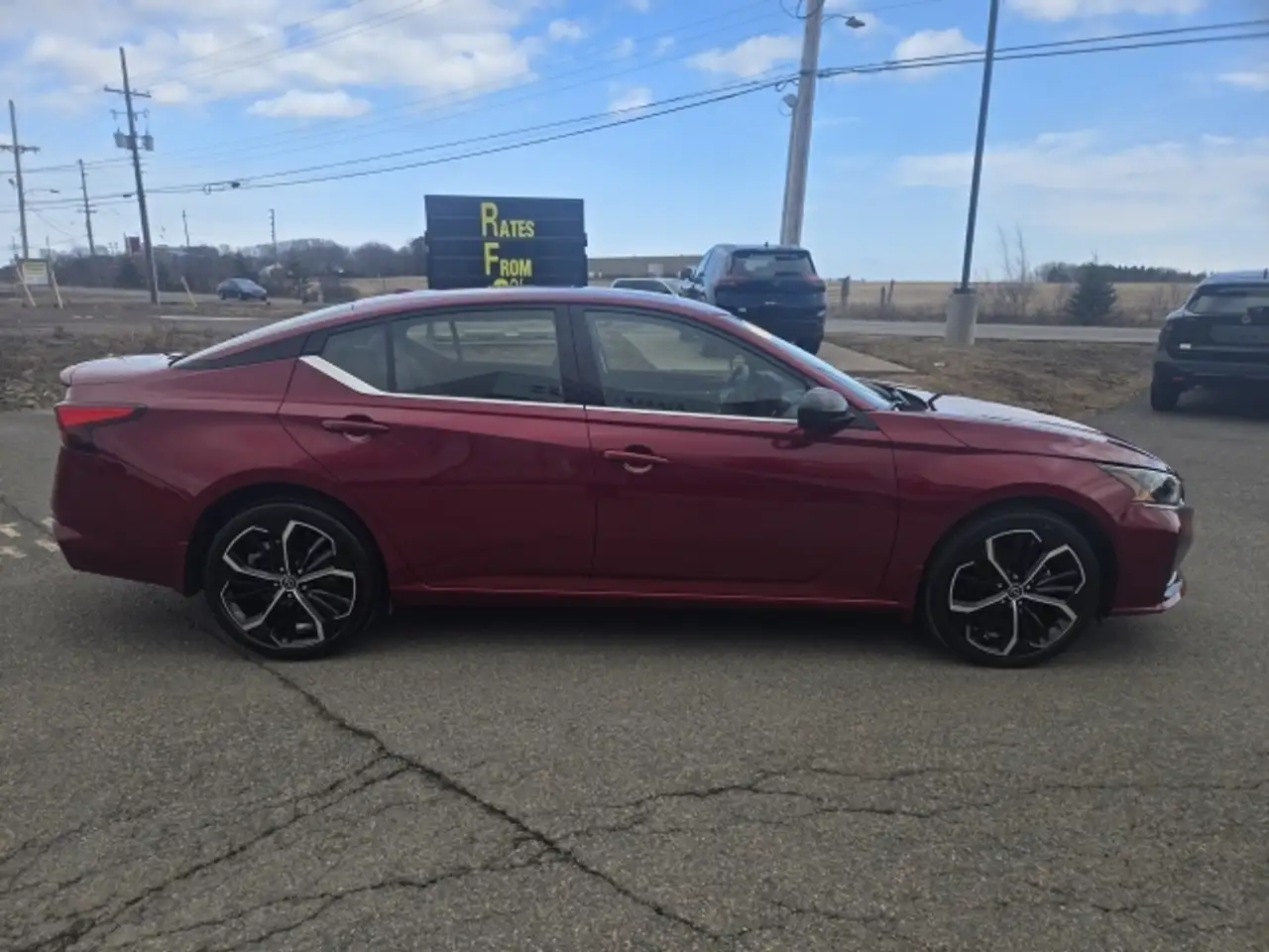 Nissan Altima снимка Nissan Altima