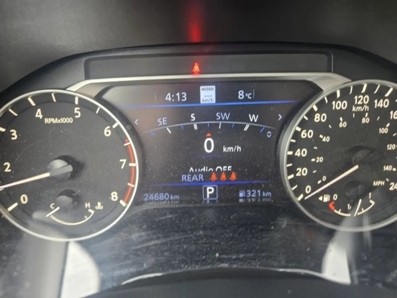 Nissan Altima снимка Nissan Altima