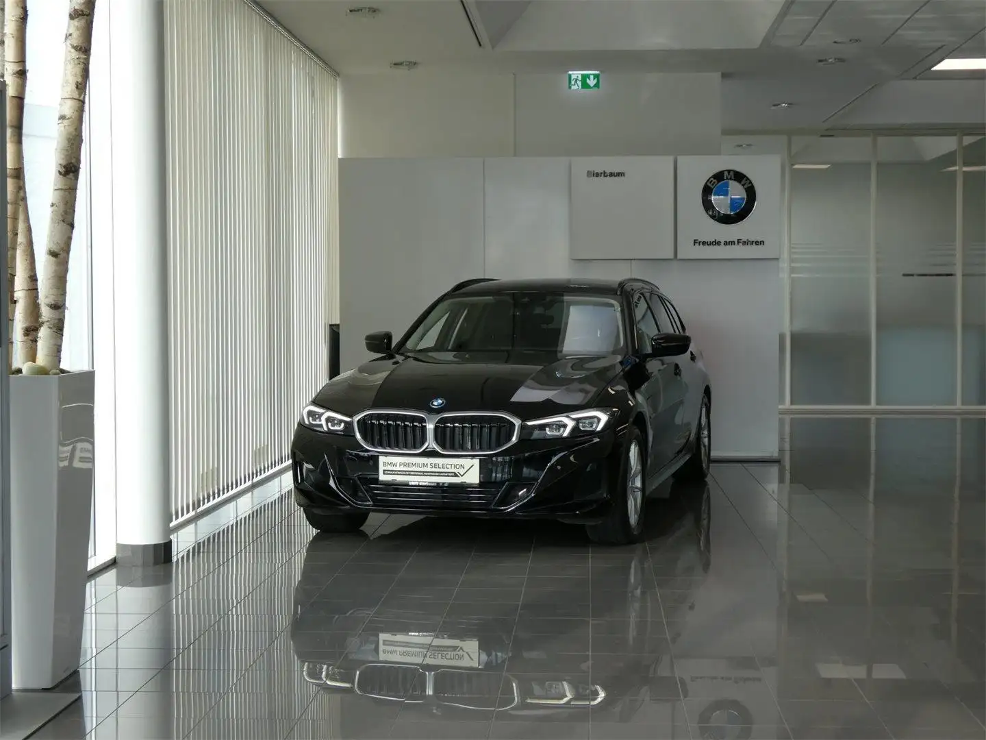 BMW 320 e xDrive Nero - 2