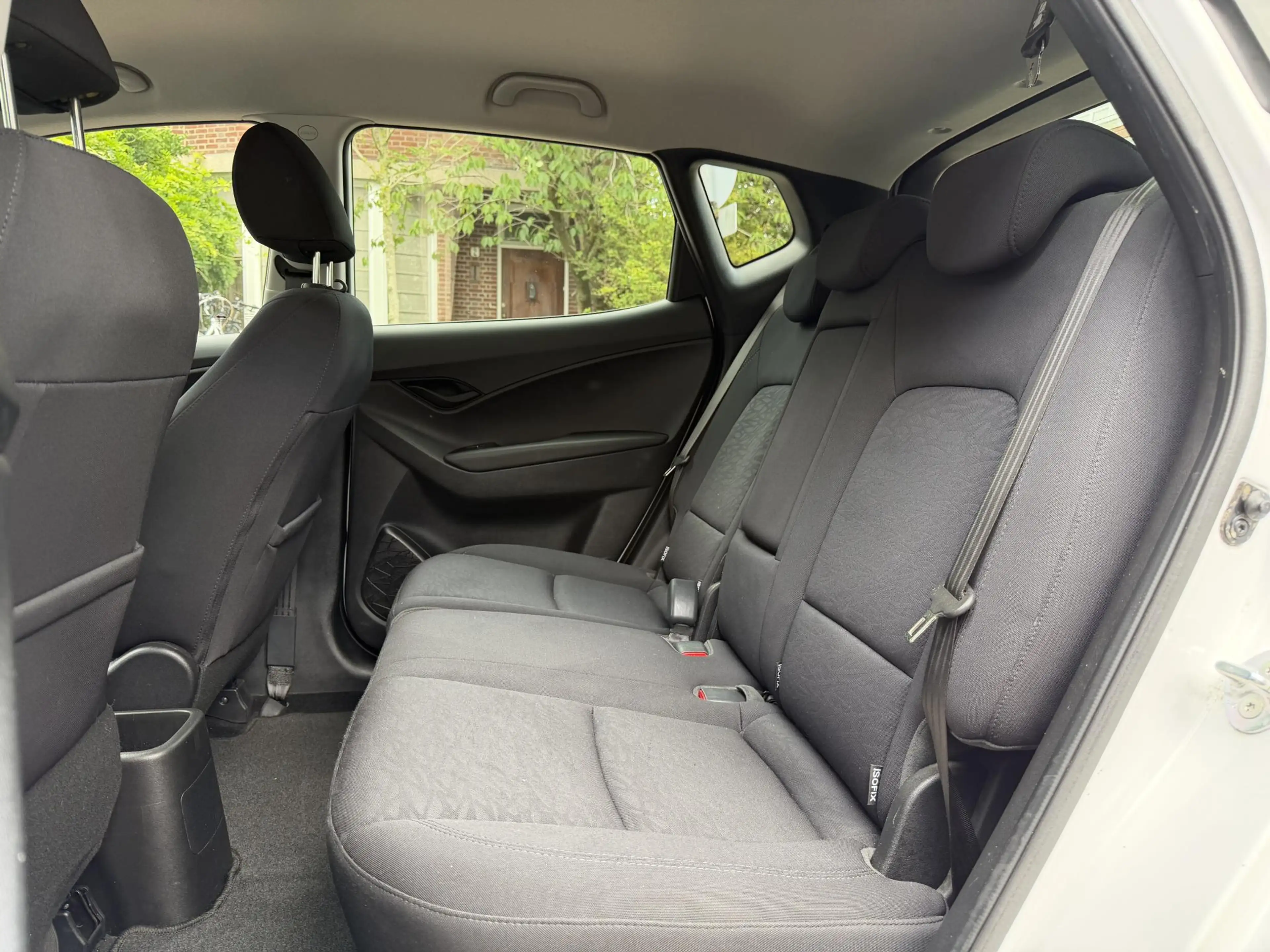 Hyundai iX20 1.4i Premium — photo 12