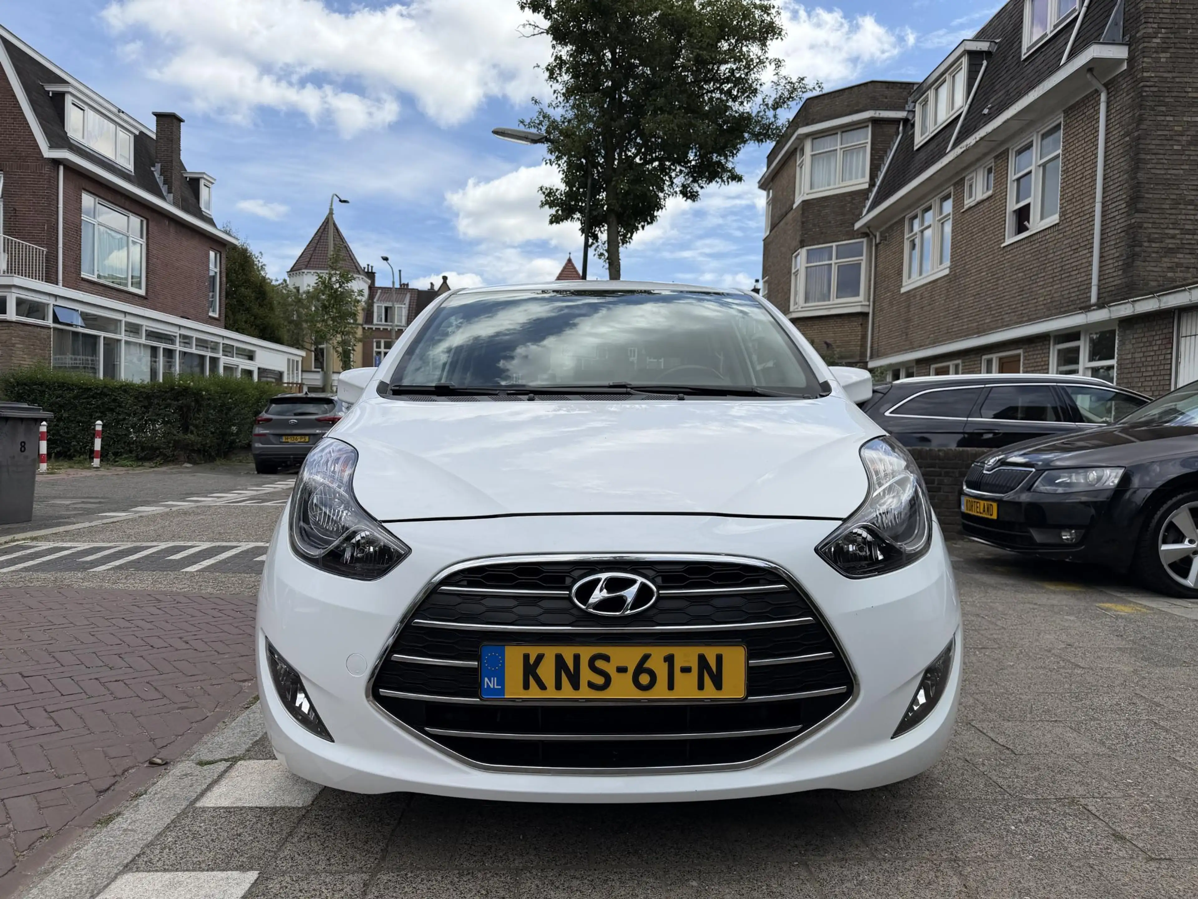 Hyundai iX20 1.4i Premium — photo 8
