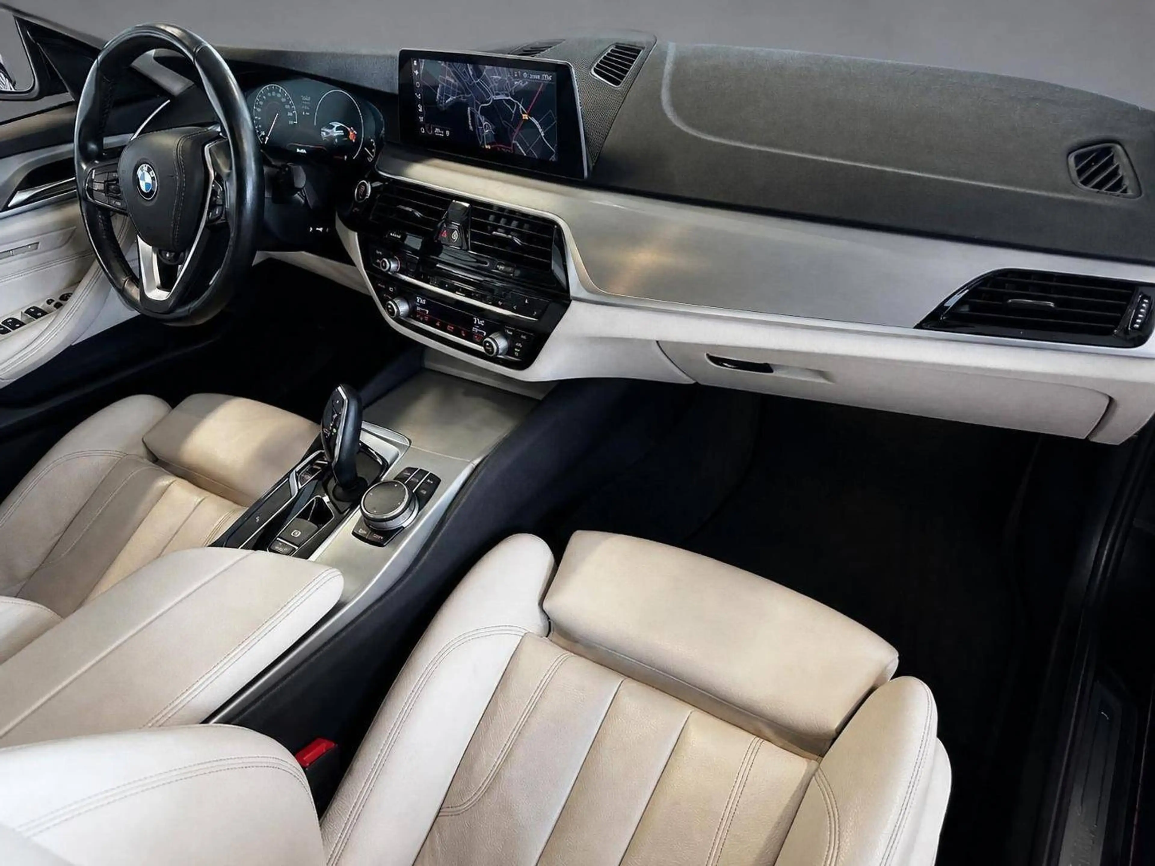 BMW 540 540 d xDrive/Kamera/2.Hand — photo 13