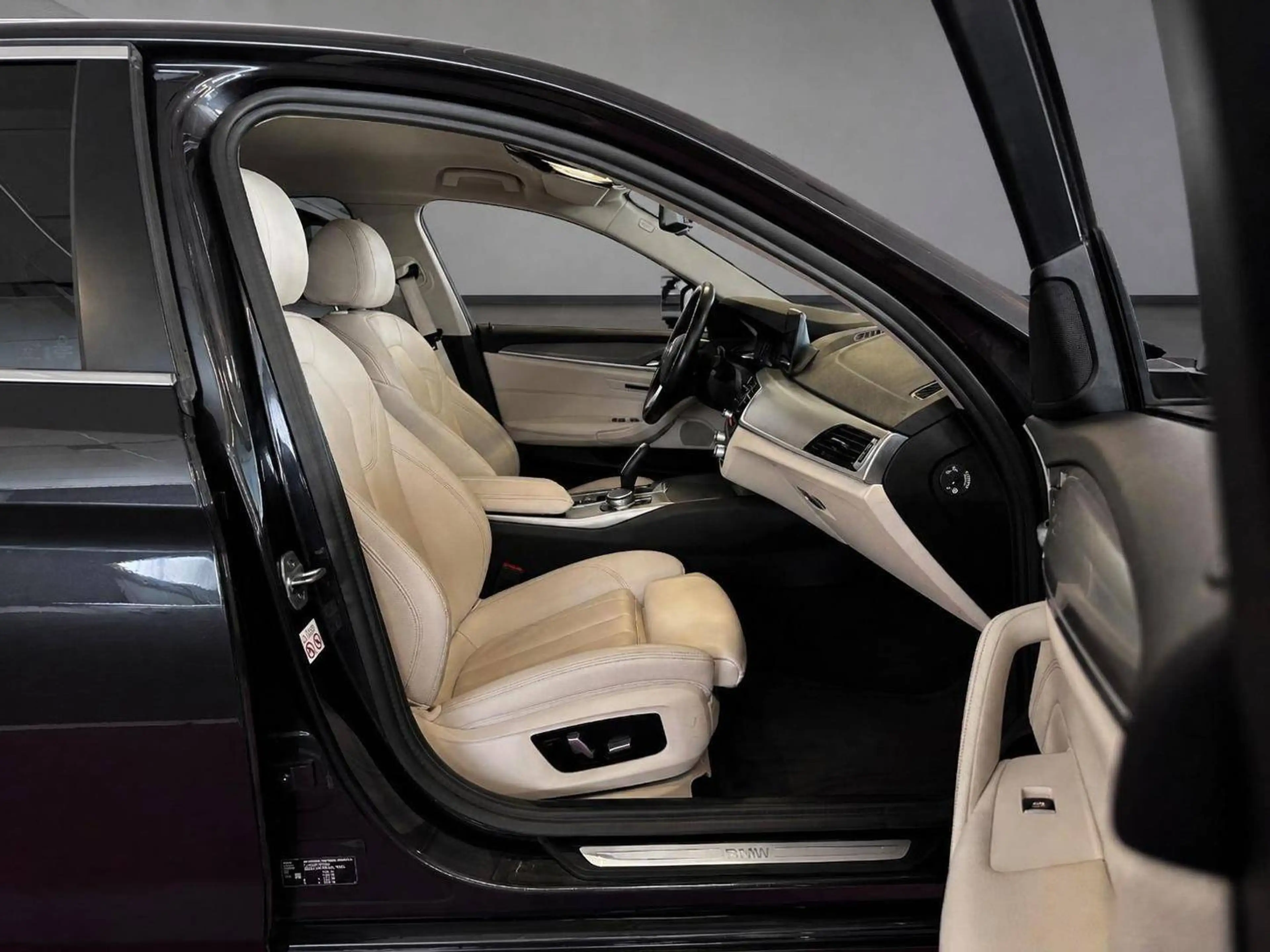 BMW 540 540 d xDrive/Kamera/2.Hand — photo 14