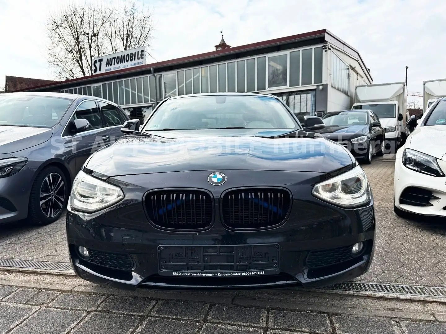 BMW 116 d Lim. AUTOMATIK*5-TÜR*XENON*TEMPOMAT*NAVI* Schwarz - 2