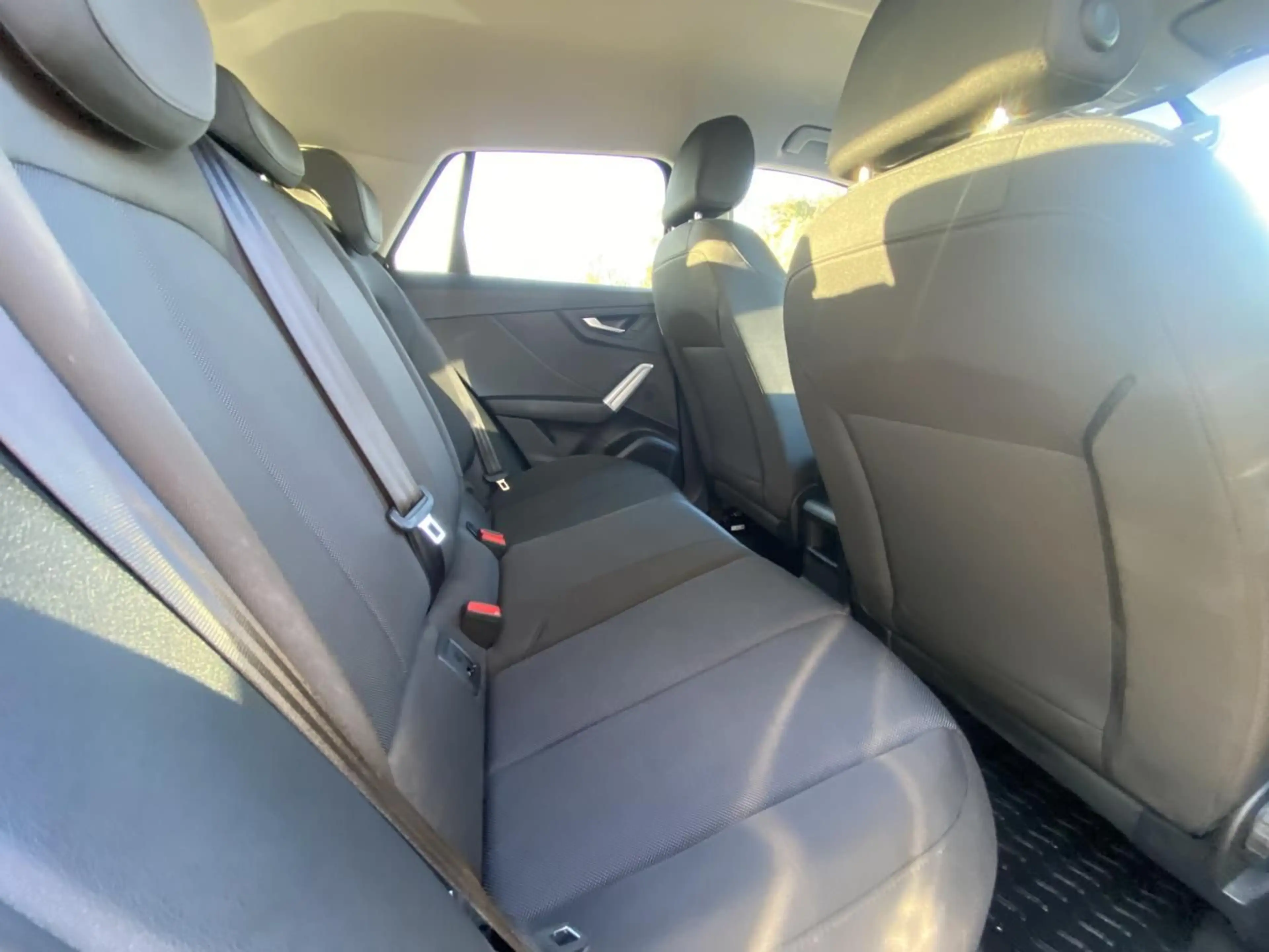 Audi Q2 35 1.5 TSI S-tronic advanced OPTIKPAKET-SCHWA — photo 15