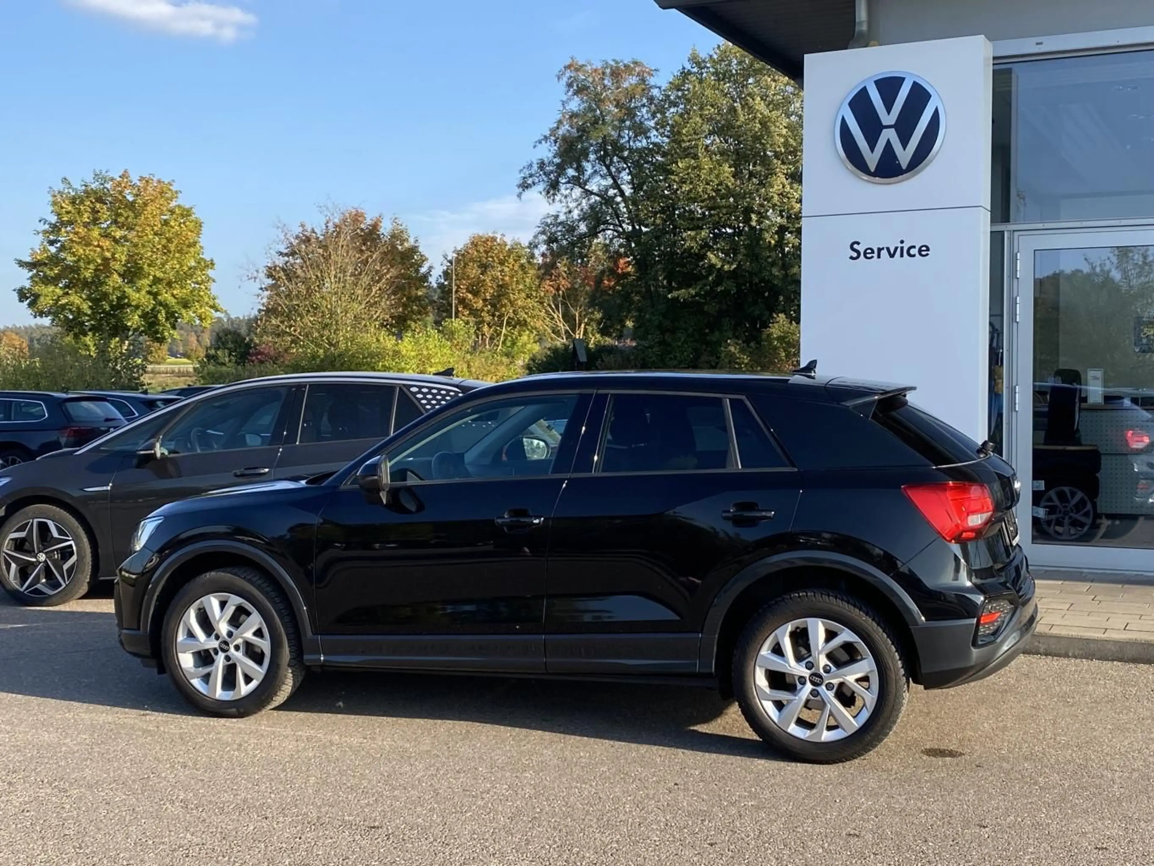 Audi Q2 35 1.5 TSI S-tronic advanced OPTIKPAKET-SCHWA — photo 3