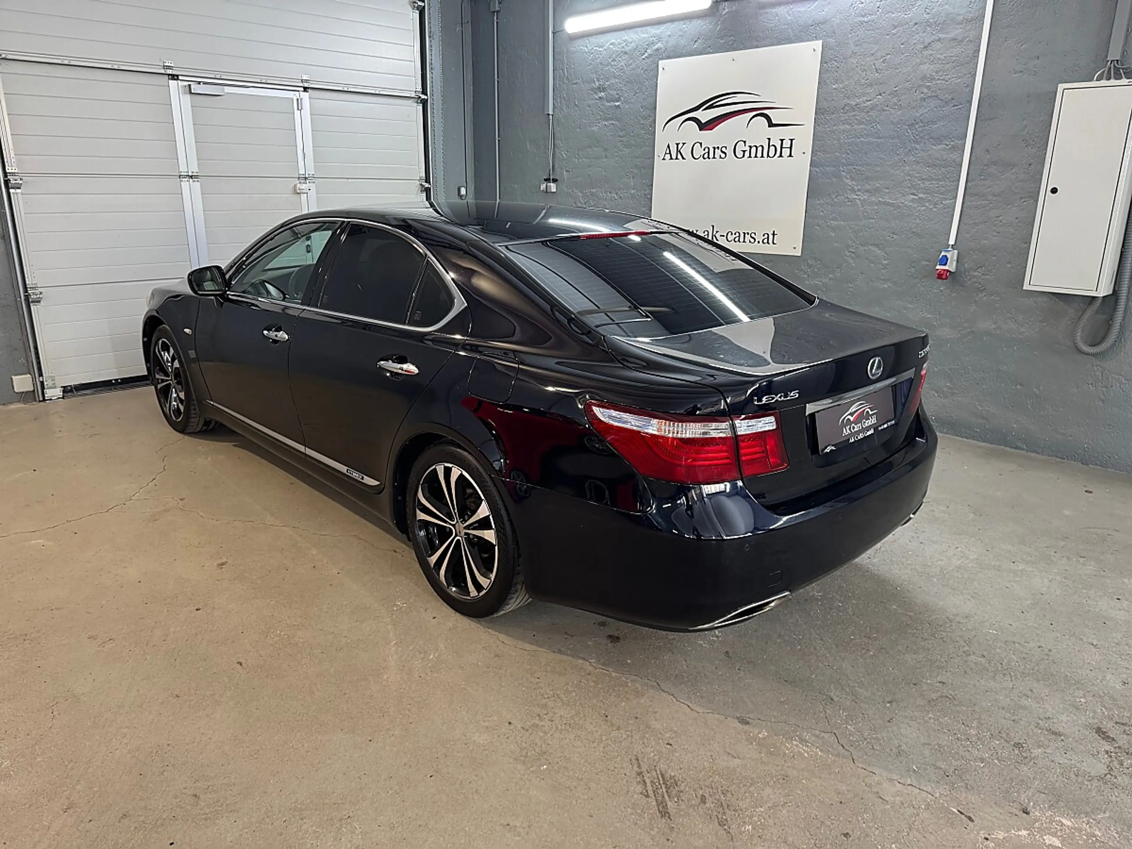 Lexus LS 600 h 4WD Aut.*Export Preis: €19.900* — photo 8