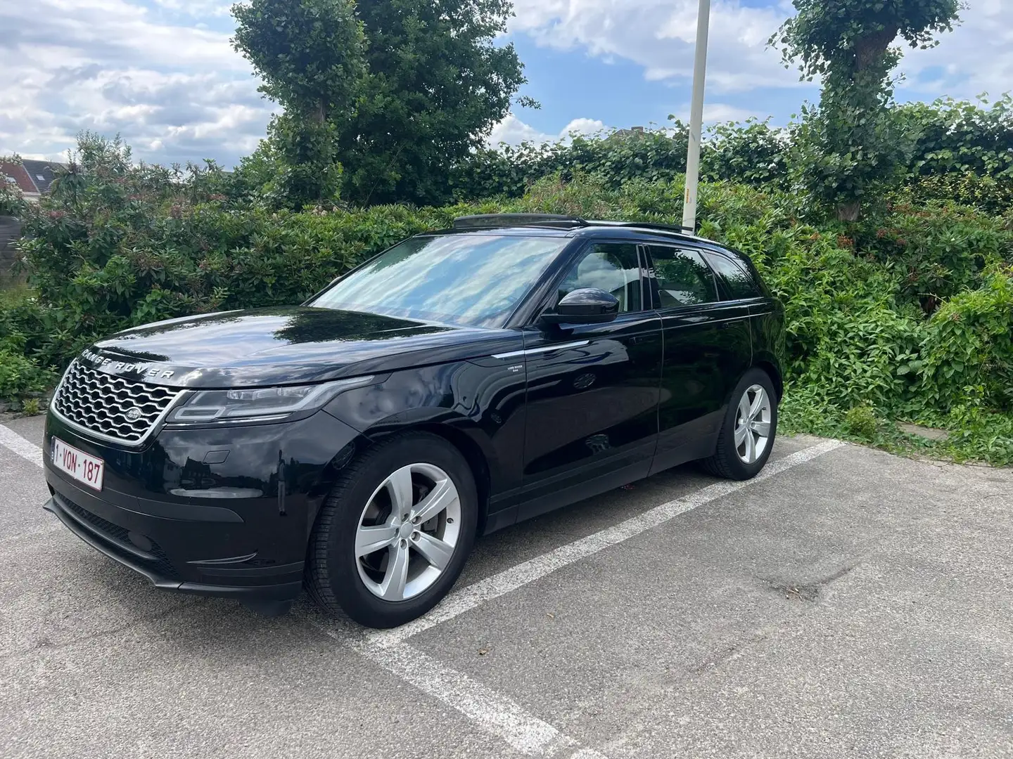 Land Rover Range Rover Velar Range Rover Velar 2.0 Noir - 2