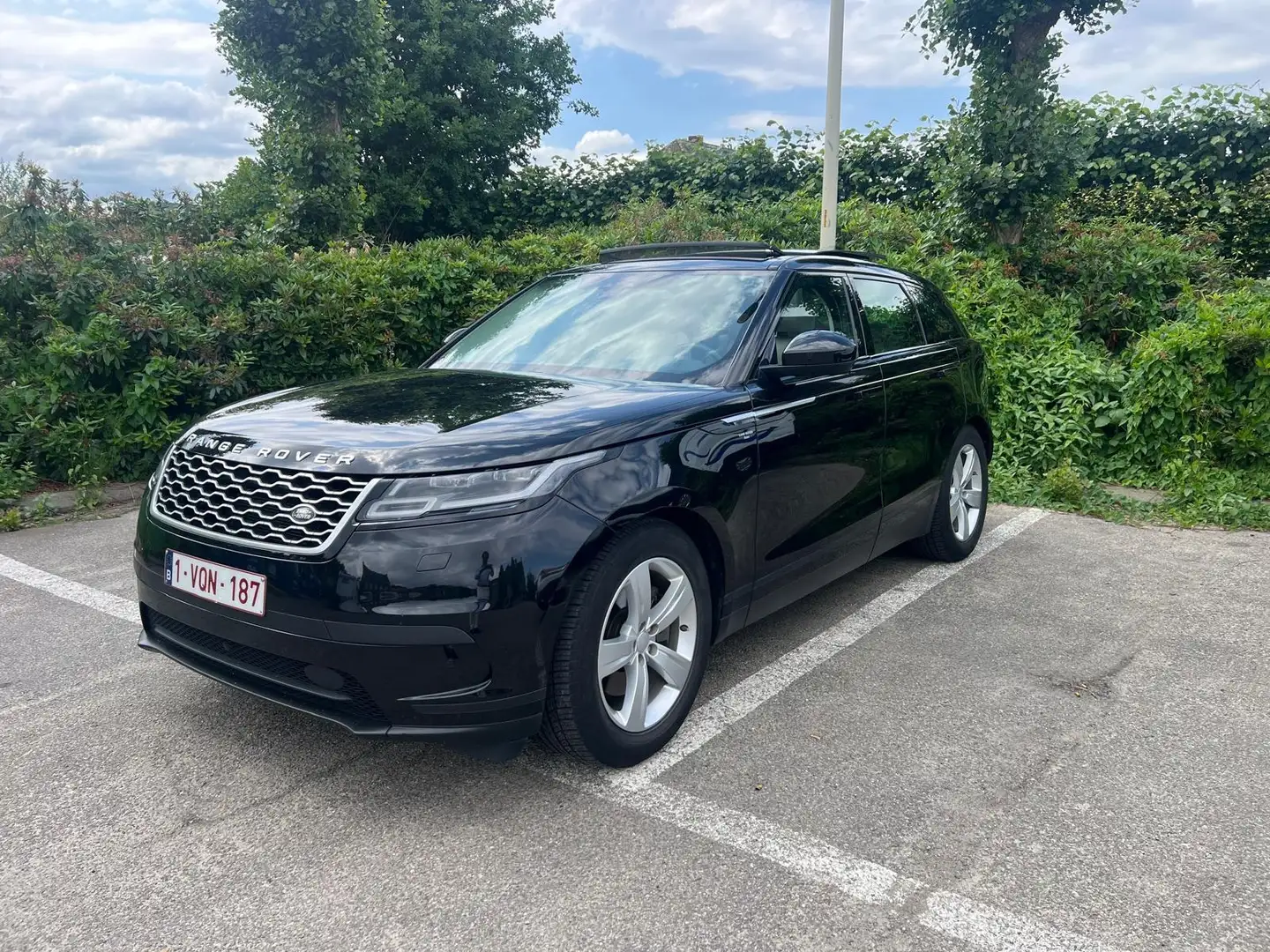 Land Rover Range Rover Velar Range Rover Velar 2.0 Noir - 1