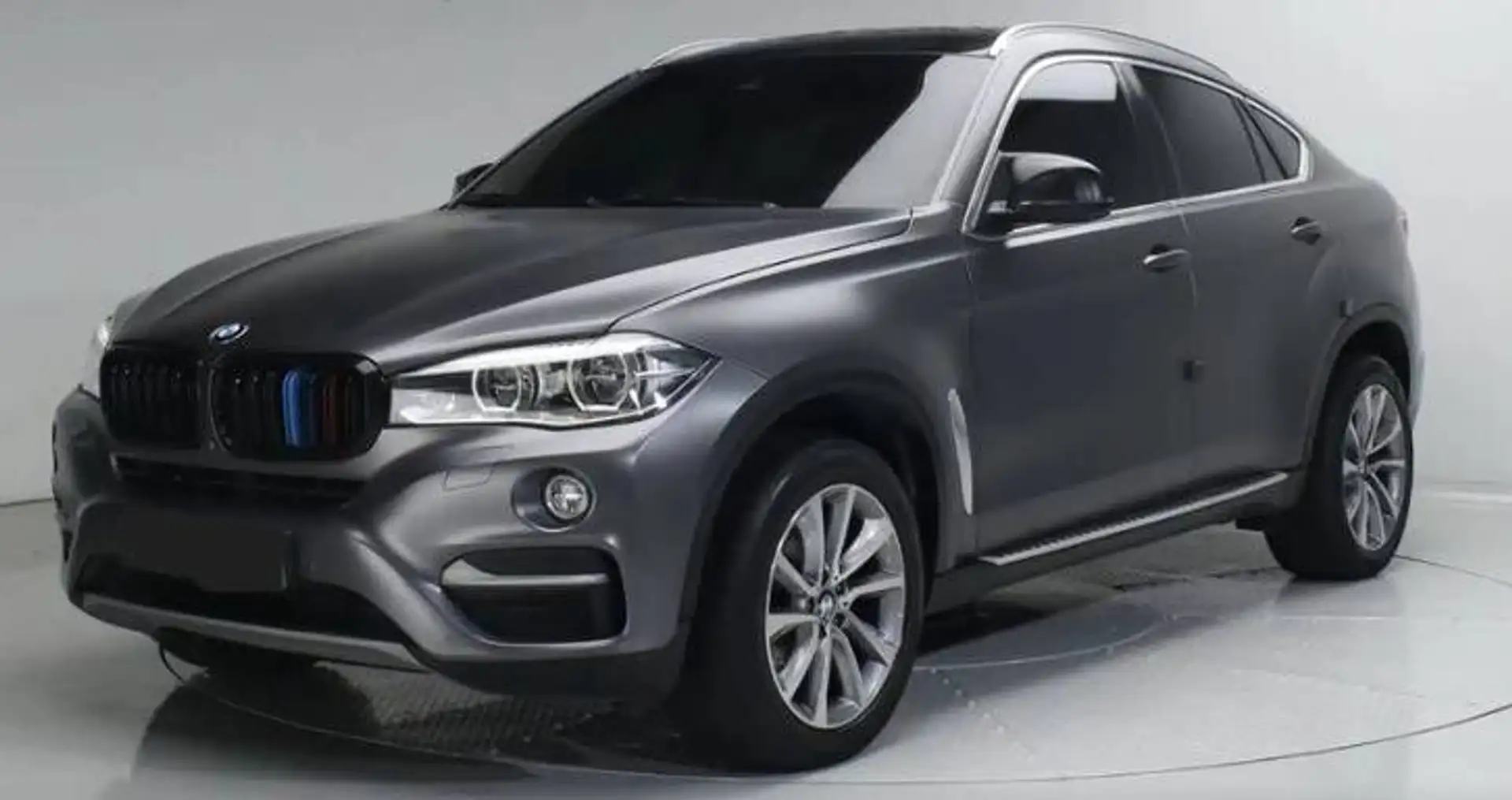 BMW X6 X6 xDrive30d Sport Activity Coupé Aut. Sport Activity Silber - 1