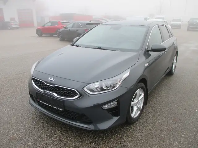 Kia Ceed / cee'd ceed 1,6 CRDi ISG Silber