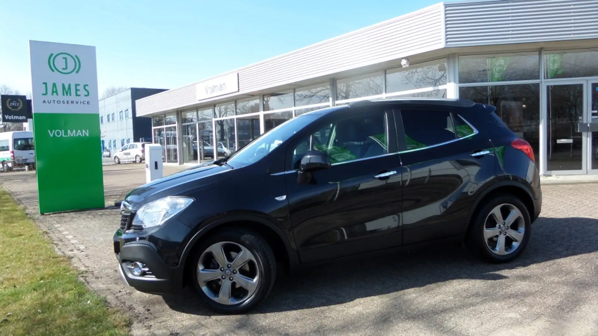 Opel Mokka 1.4 T Cosmo 4x4 Schwarz - 1