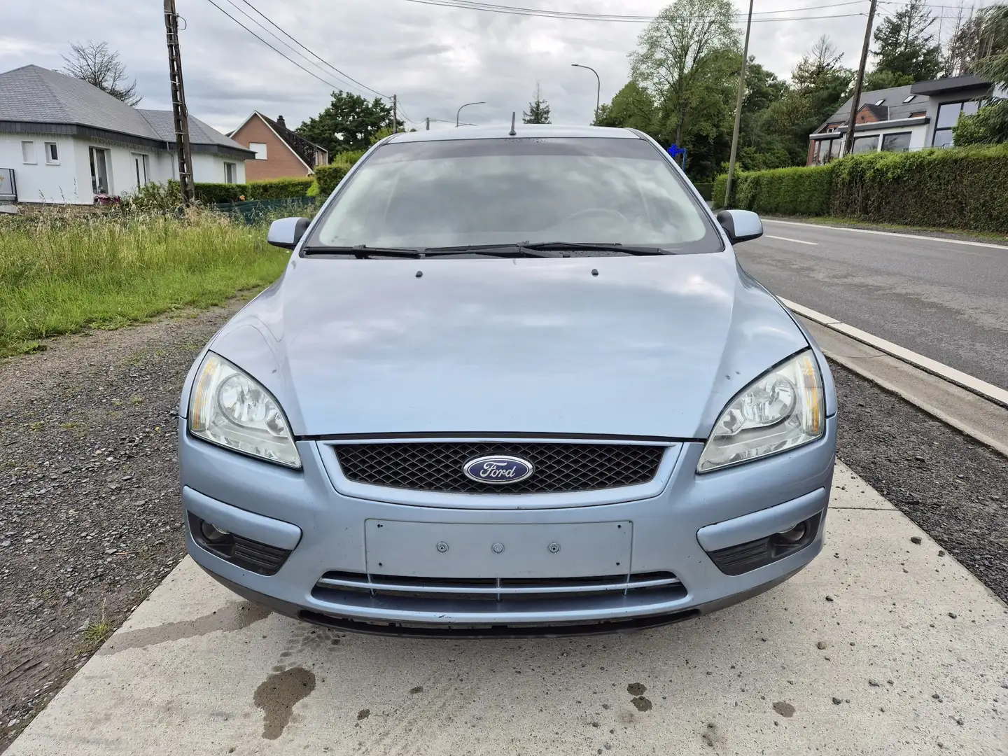 Ford Focus 1.8TDCi "Prêt à immatriculer" 5Portes Attelage - 2