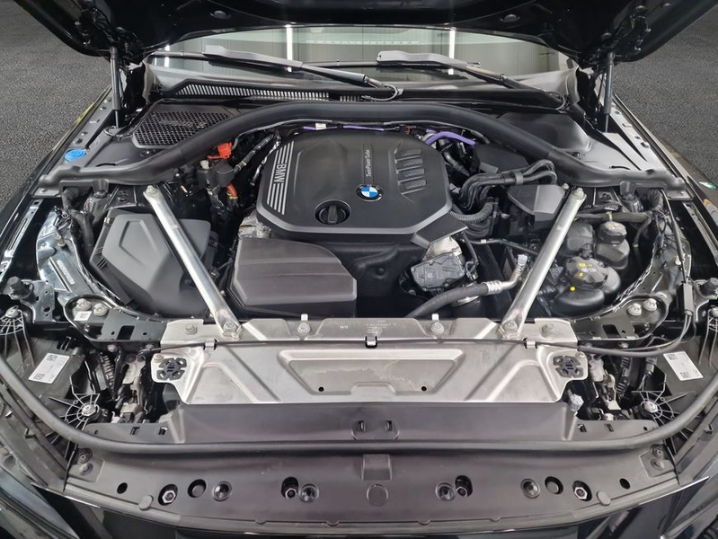BMW 420 420d xDrive Gran Coupe — photo 9