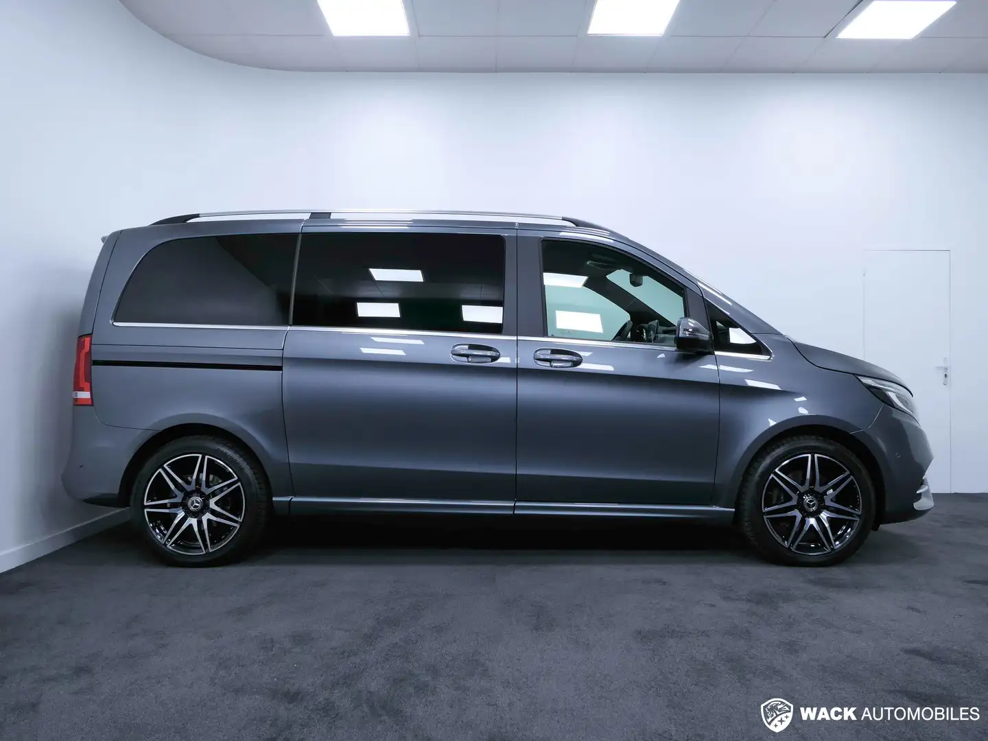 Mercedes-Benz V 300 Classe V Compact 300 d 9G-TRONIC Style Grau - 2