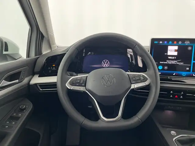 Volkswagen Golf view 12