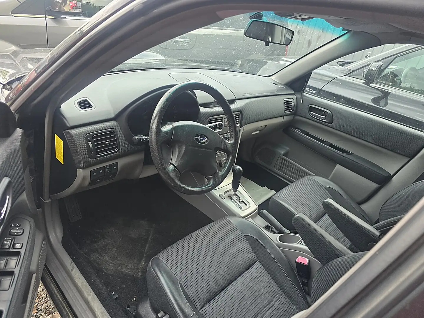 Subaru Forester 2,0 X-Turbo PR AWD Schwarz - 2