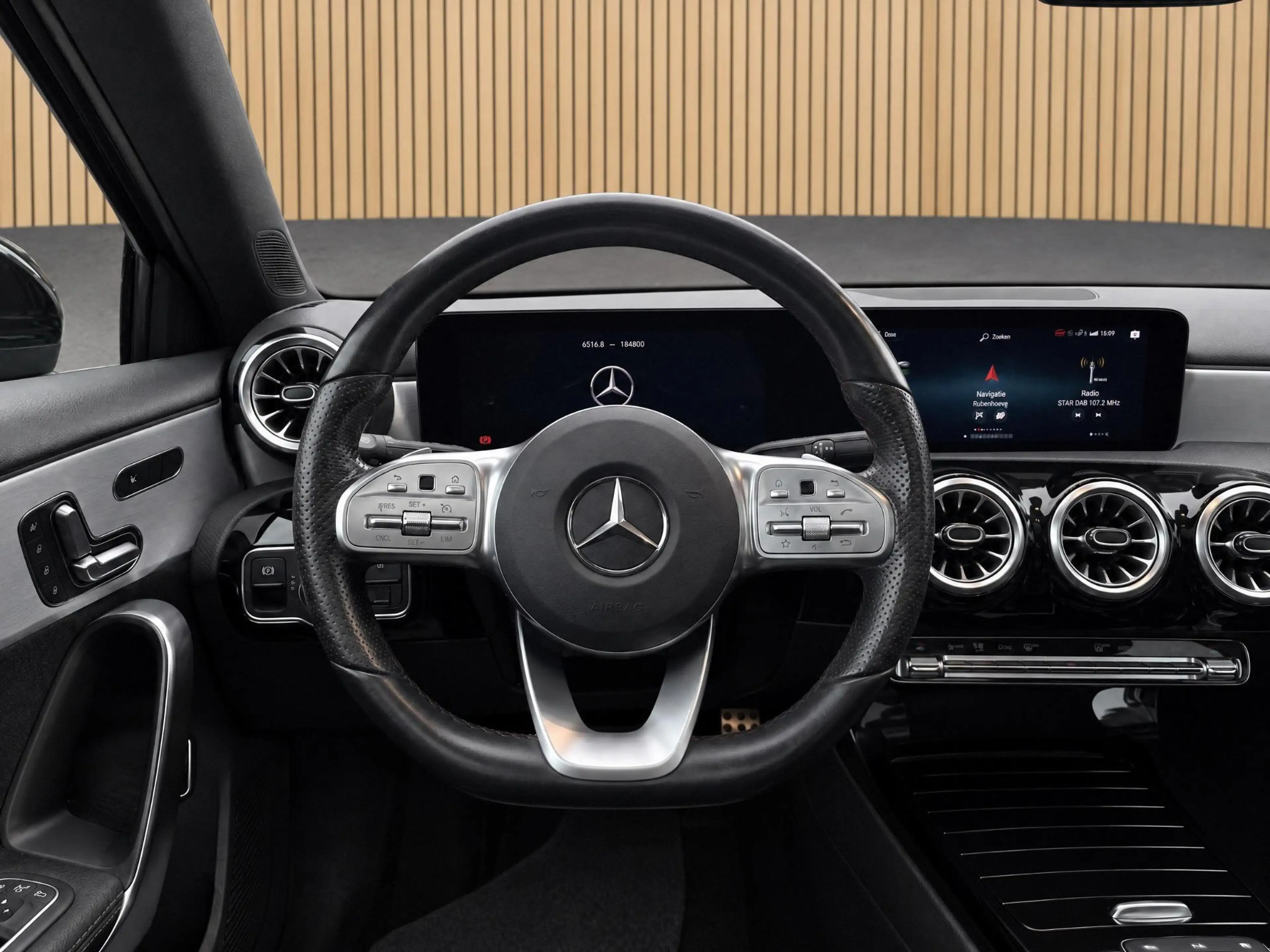 Mercedes-Benz A 200 Business Solution AMG |Pano |Memory |Stoelverw. |S — photo 25