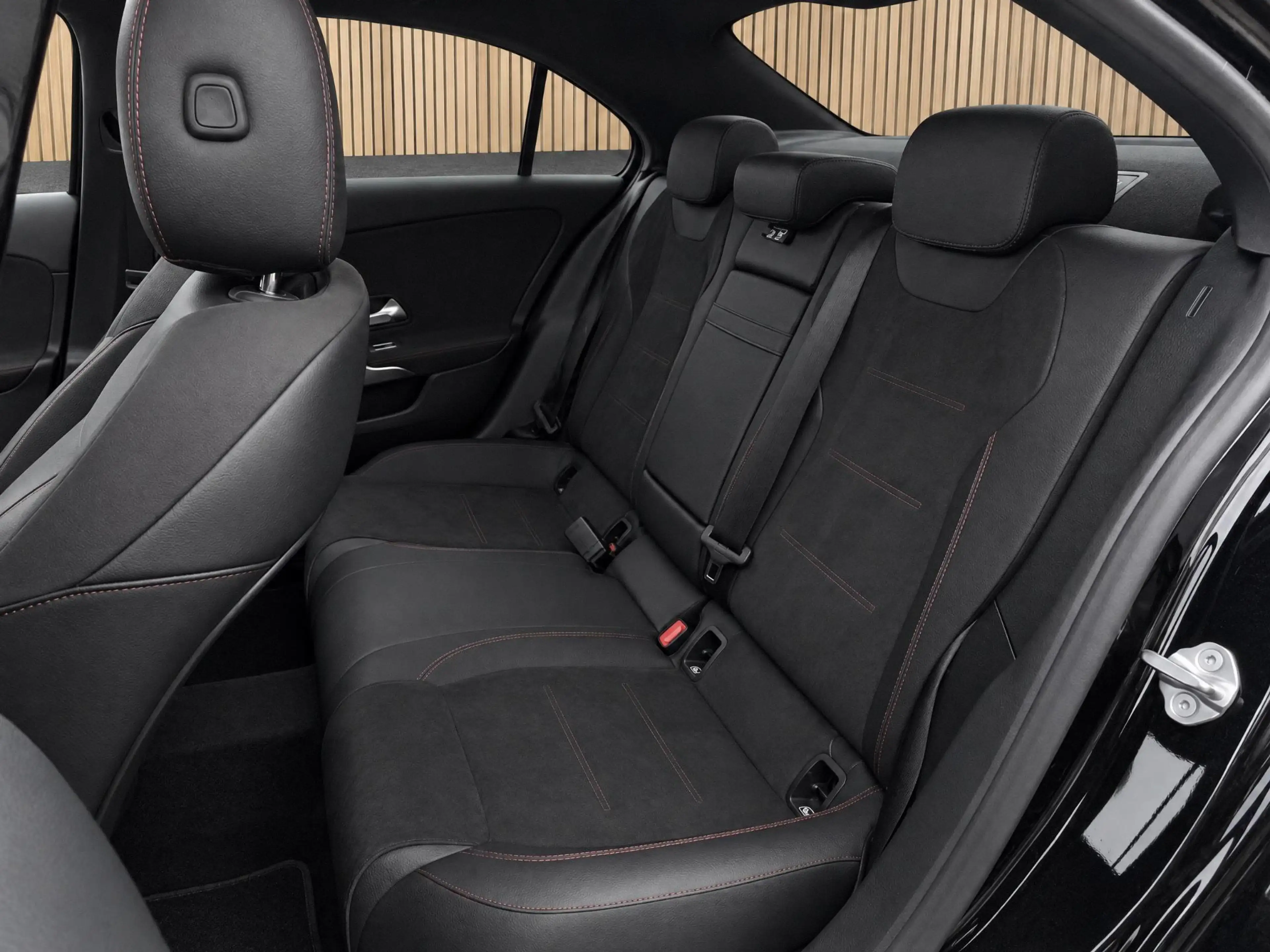 Mercedes-Benz A 200 Business Solution AMG |Pano |Memory |Stoelverw. |S — photo 23