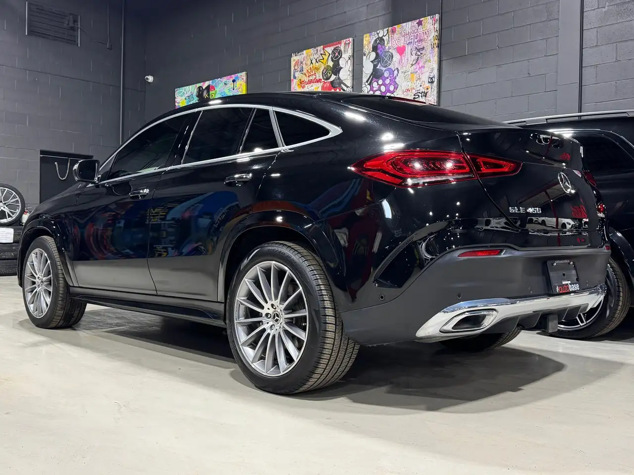 Mercedes-Benz GLE снимка Mercedes-Benz GLE