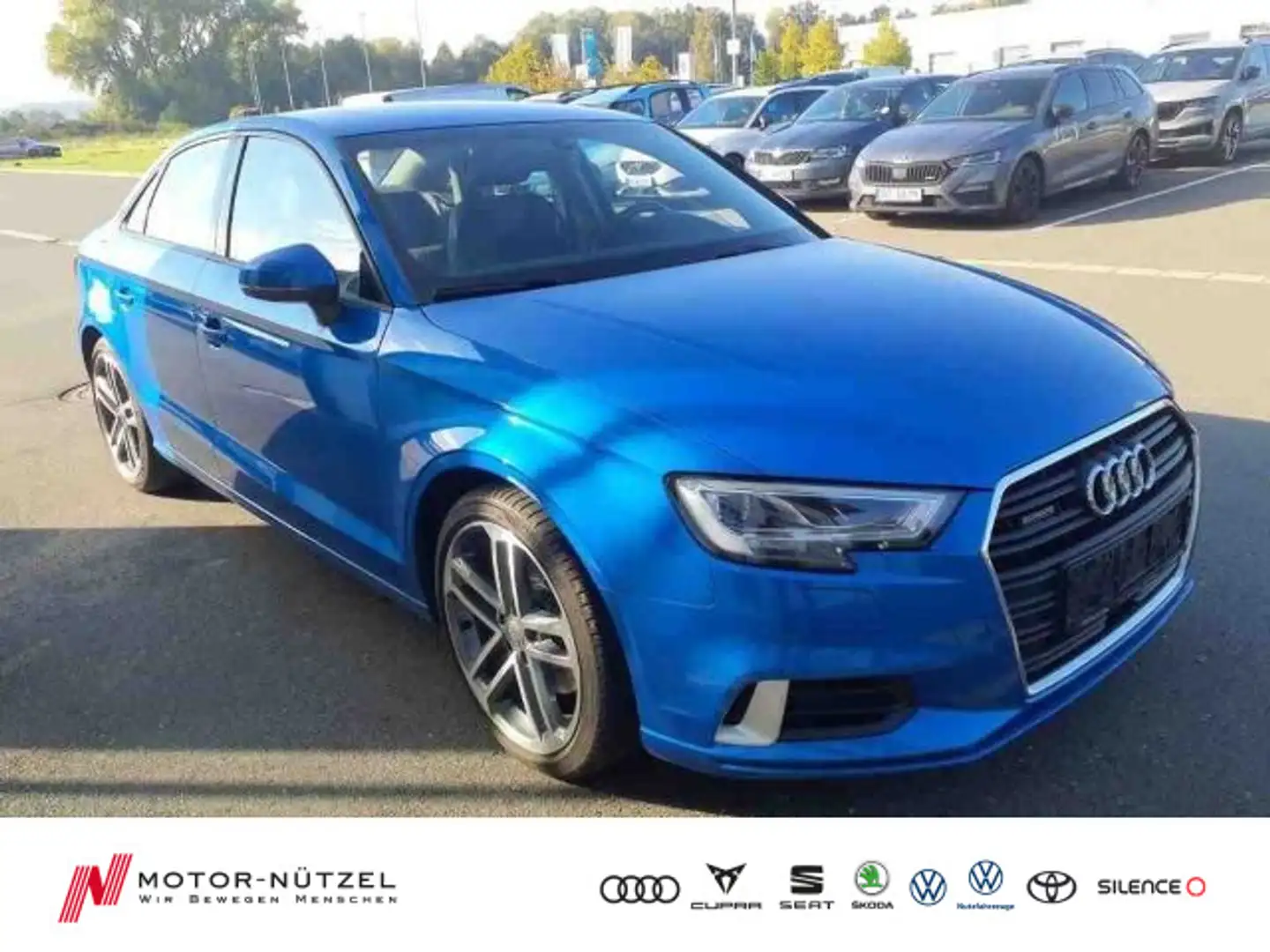 Audi A3 40 TFSI QU SPORT LED+NAV+VC+DAB+B&O Blau - 1