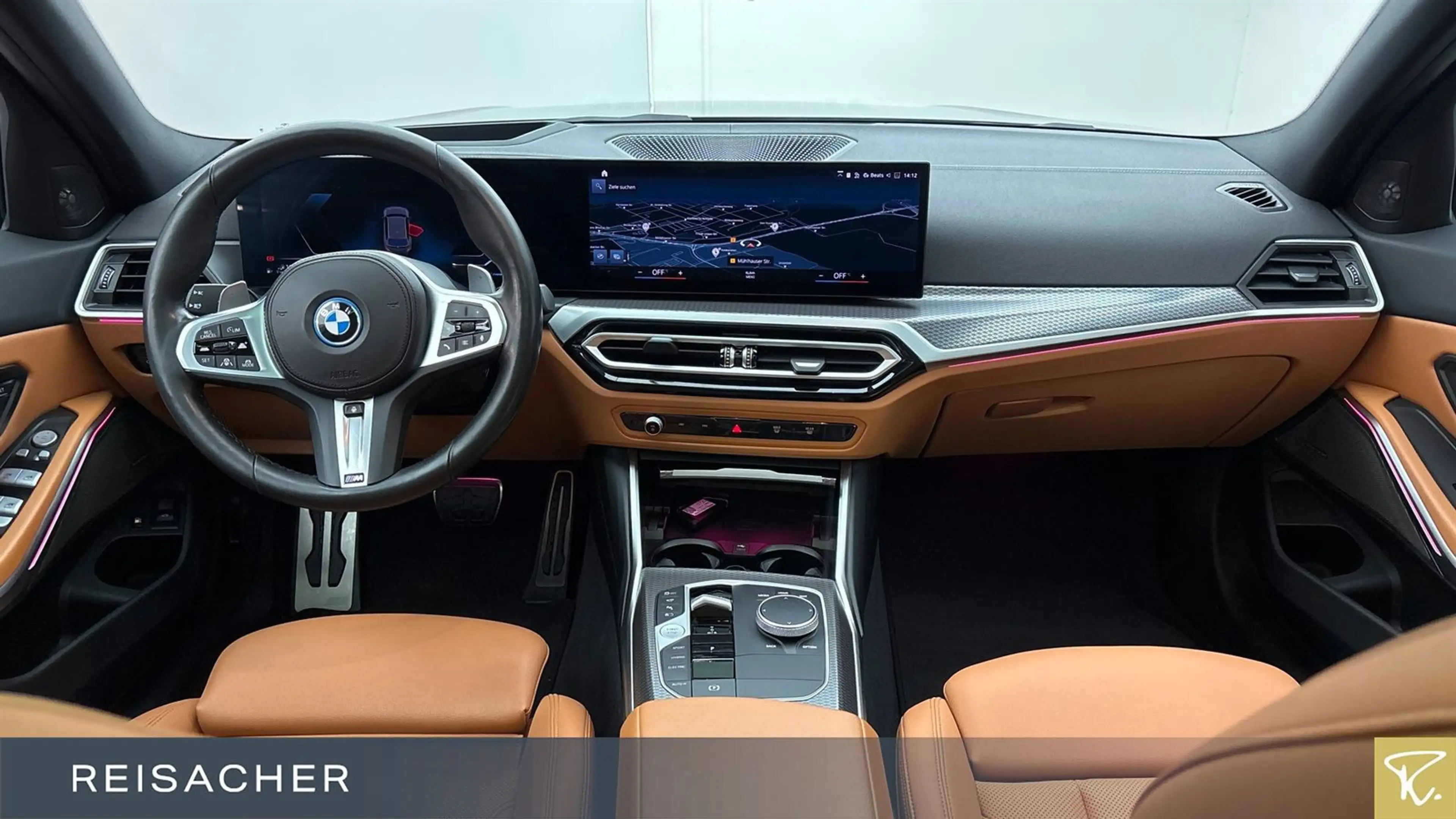 BMW 330 e A Tou M-Sport PRO,M-Sport,Pano,AHK,DAProf,A — photo 6