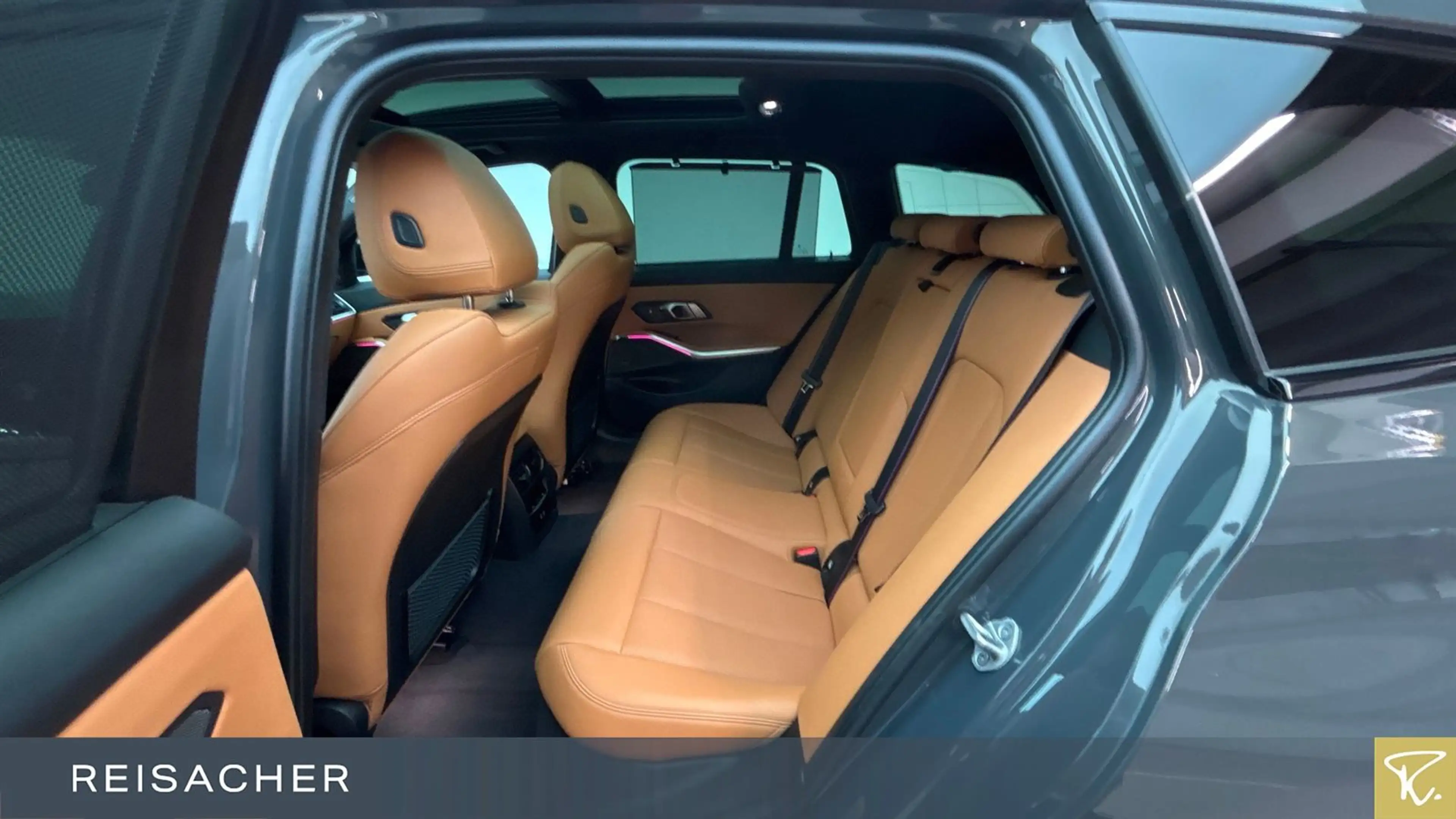 BMW 330 e A Tou M-Sport PRO,M-Sport,Pano,AHK,DAProf,A — photo 8