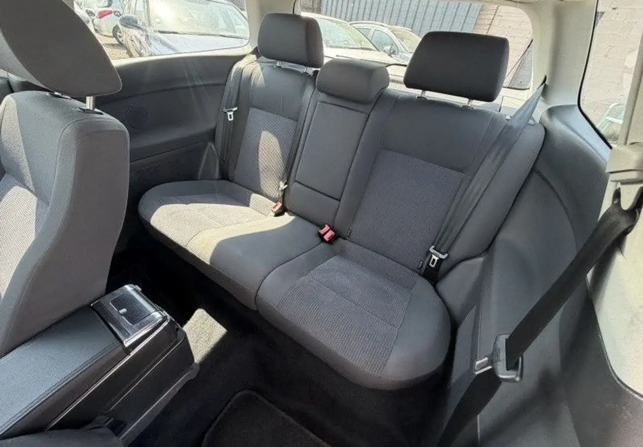 Volkswagen Polo Citadine 3 portes — photo 16