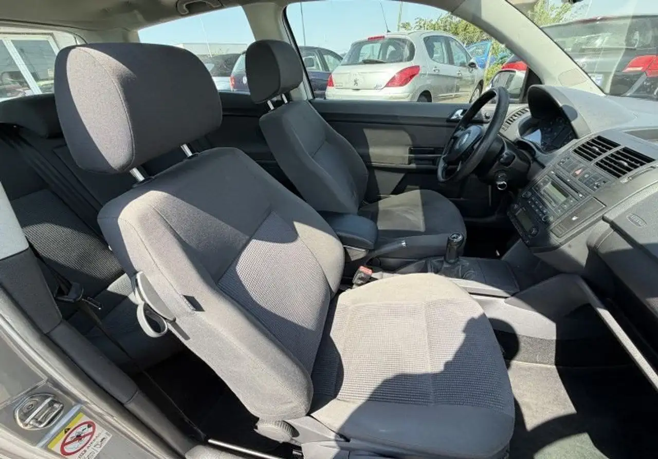 Volkswagen Polo Citadine 3 portes — photo 12