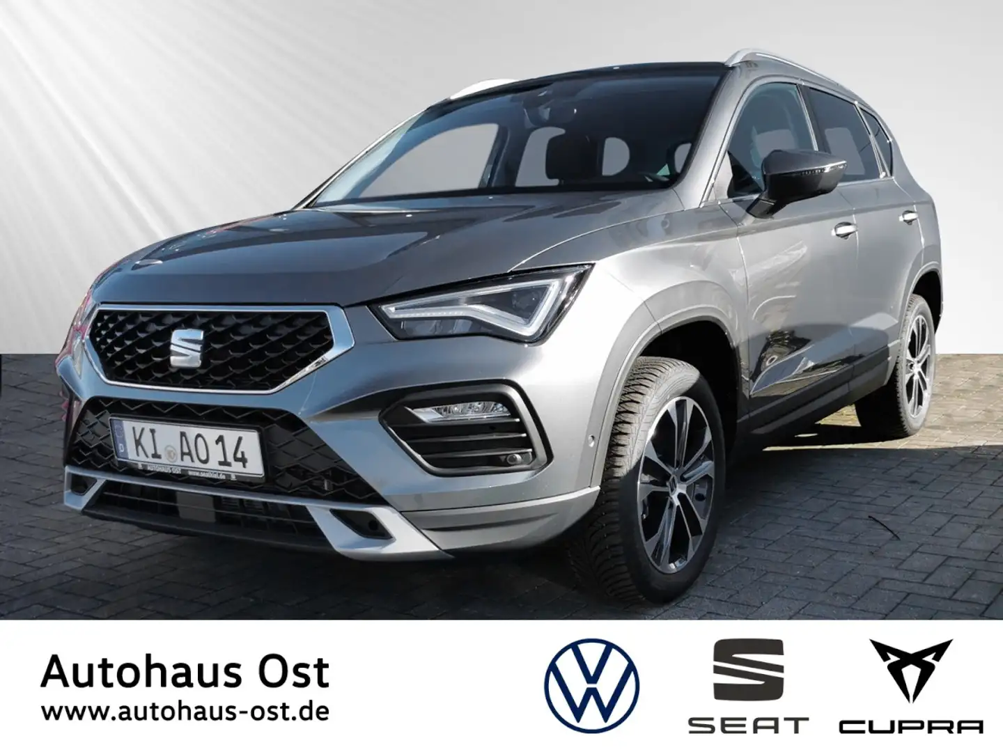 SEAT Ateca 1.5 TSI DSG Style Edition AHK Navi LED Klima Navi Šedá - 1