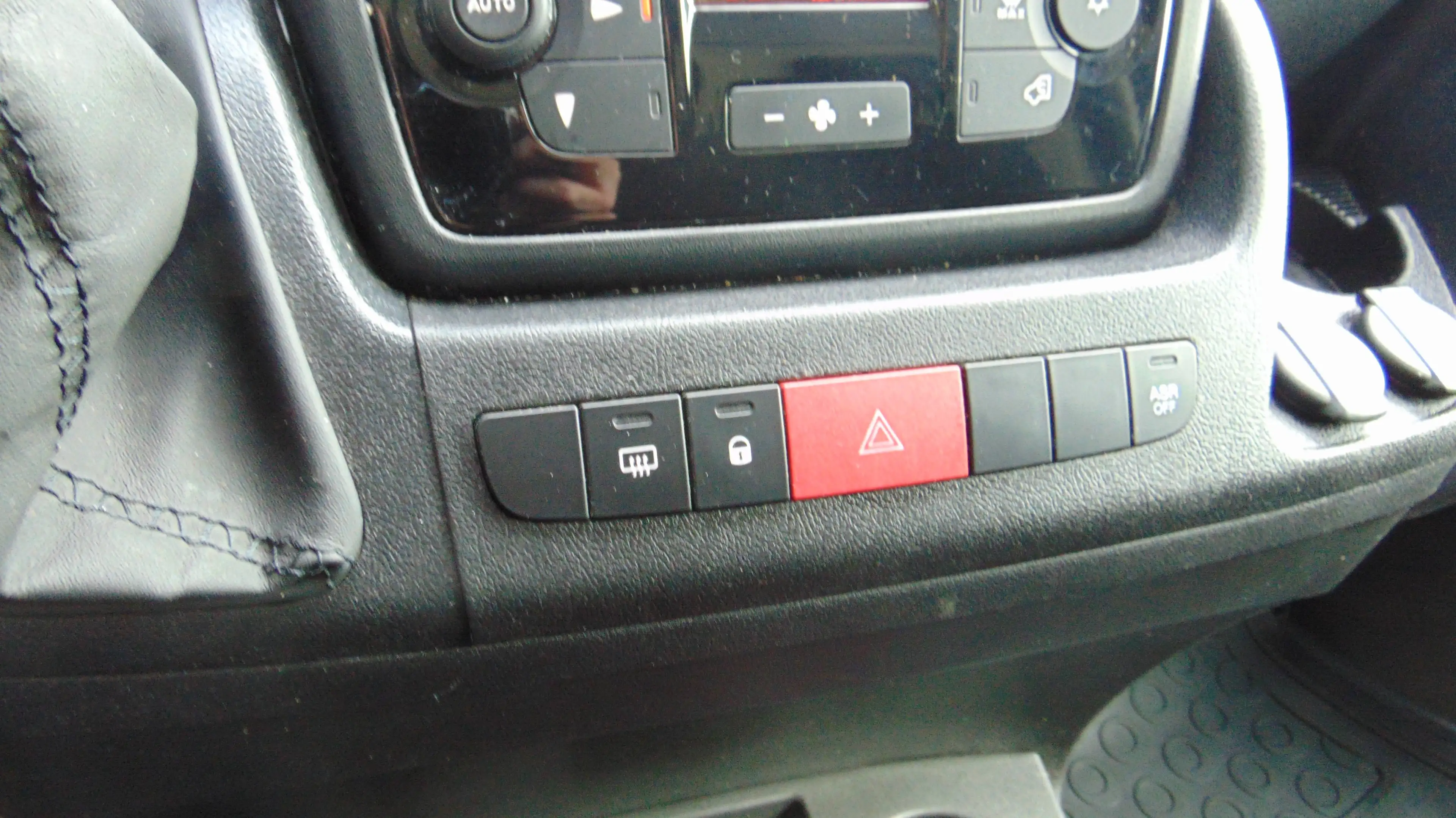 Citroen Jumper 2.2 BlueHDi L3H2 .NAVI.. KM 47336. — photo 4