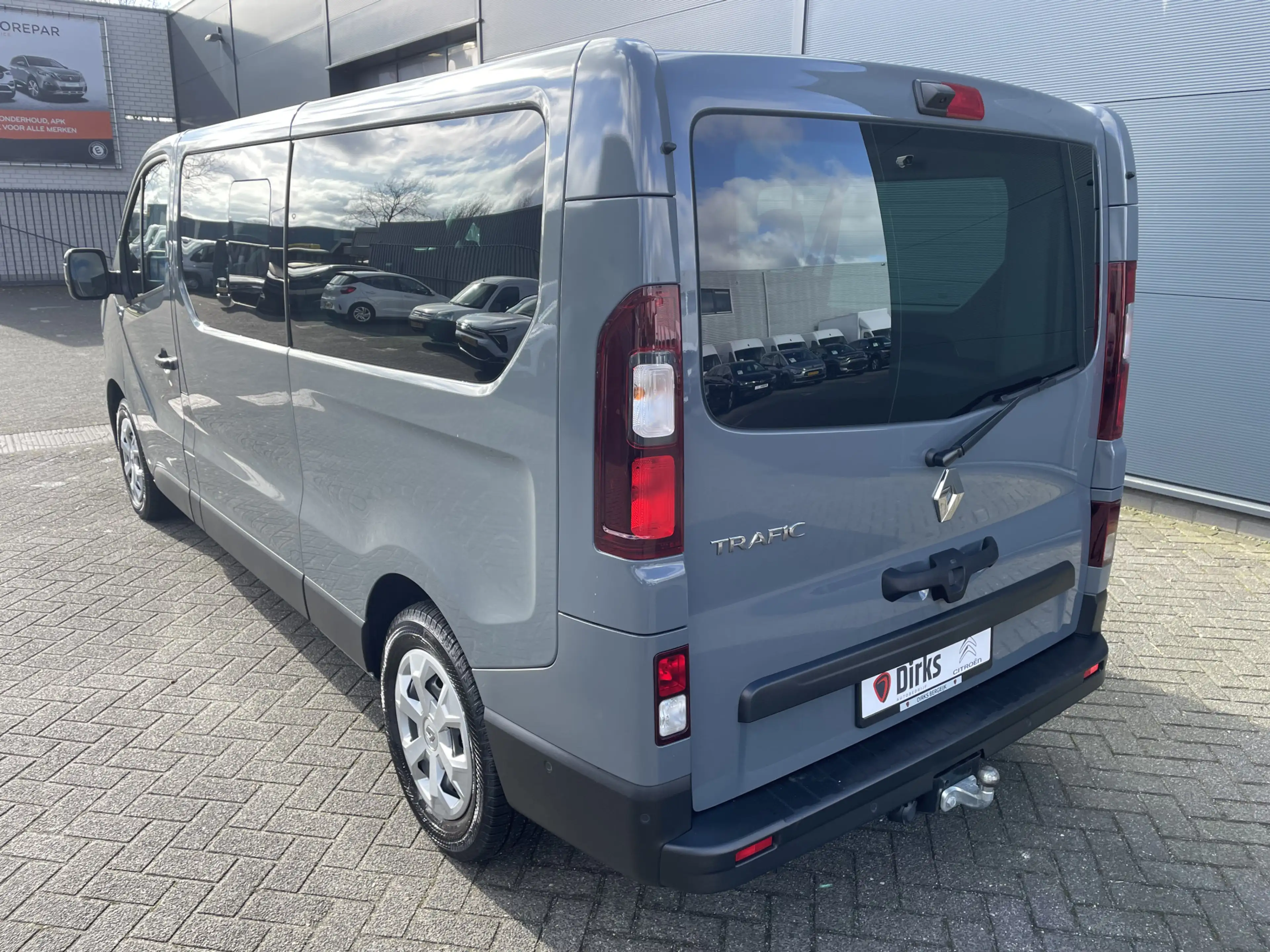 Renault Trafic 150pk L2H1 Grand Luxury (Trekhaak - Camera - LED - — photo 4