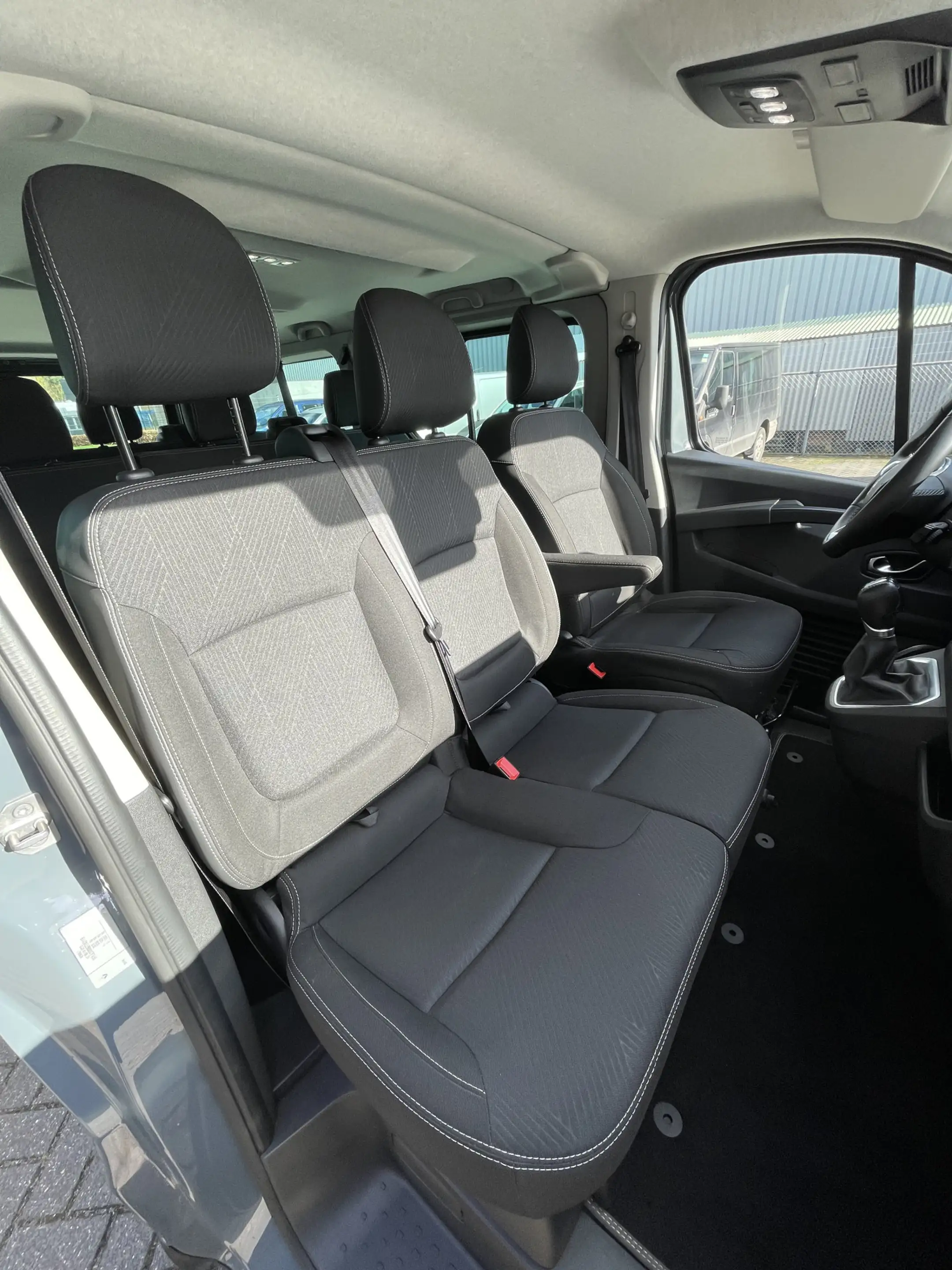 Renault Trafic 150pk L2H1 Grand Luxury (Trekhaak - Camera - LED - — photo 13