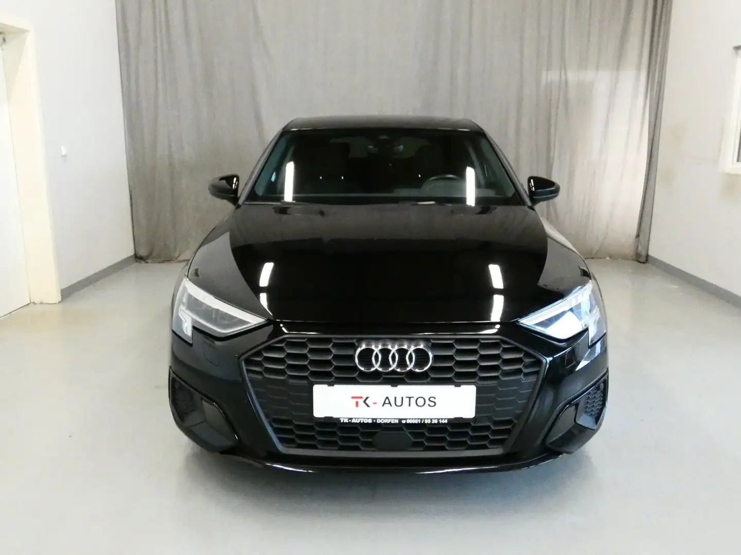 Audi A3 SP 30 TDI,1.Hand,Navi,LED,ACC,ViCo,Kamera Noir - 2