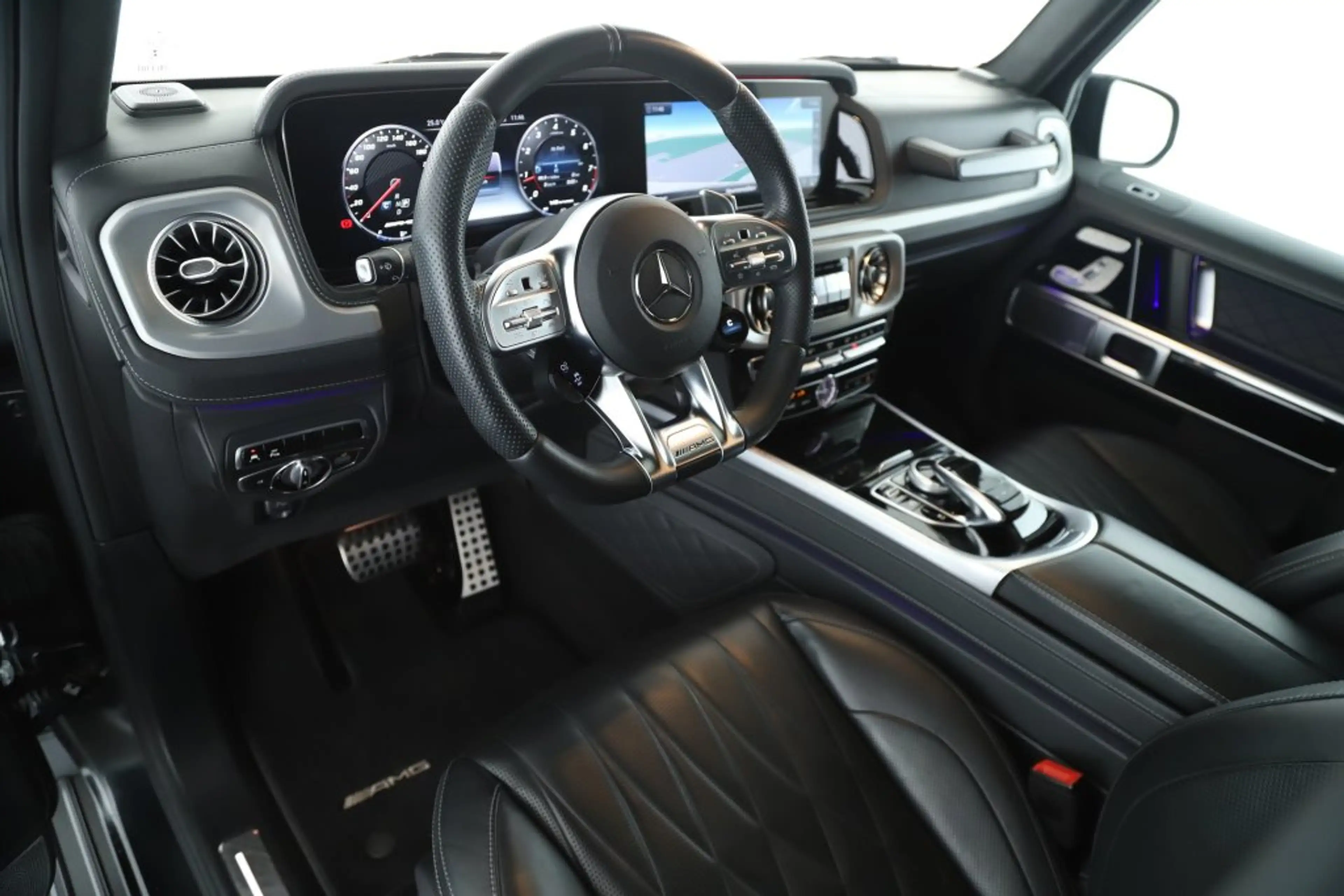 Mercedes-Benz G 63 AMG BRABUS 700 — photo 8