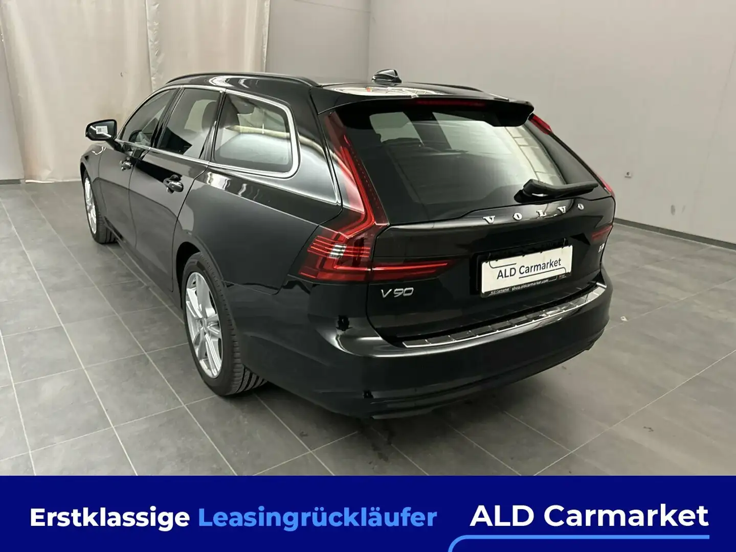 Volvo V90 B4 D Geartronic Momentum Pro Kombi, 5-türig, Autom Negru - 2