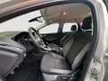 Ford Focus Kombi *PDC V+H*Navi*Zahnriemen NEU* Silber - thumbnail 9