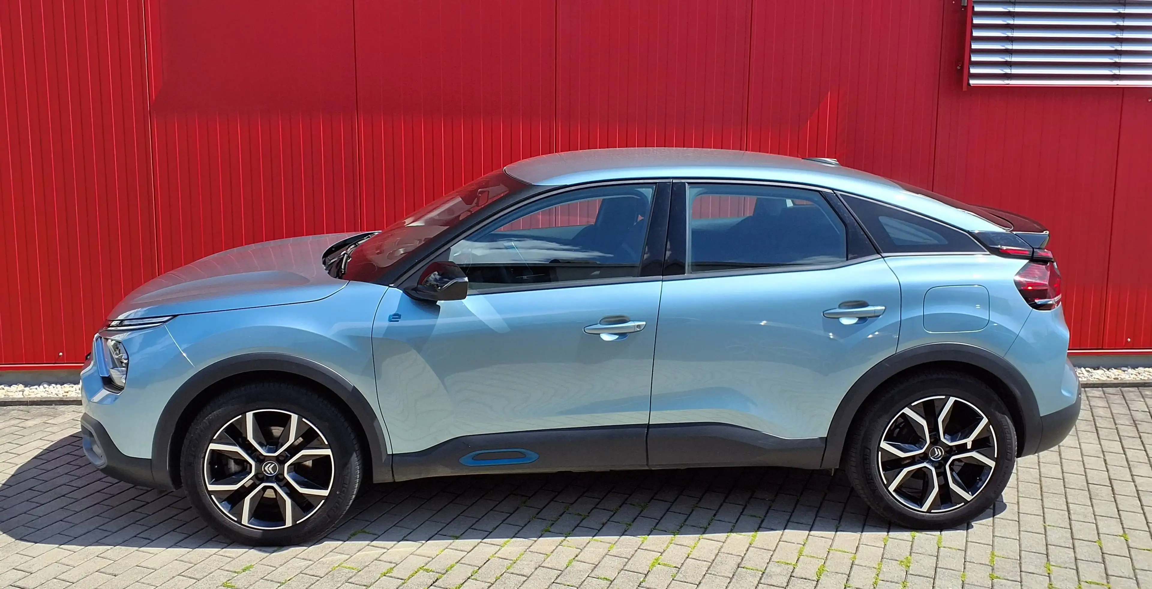 Citroen E-C4 Electric e-C4 136 FEEL PACK — photo 2