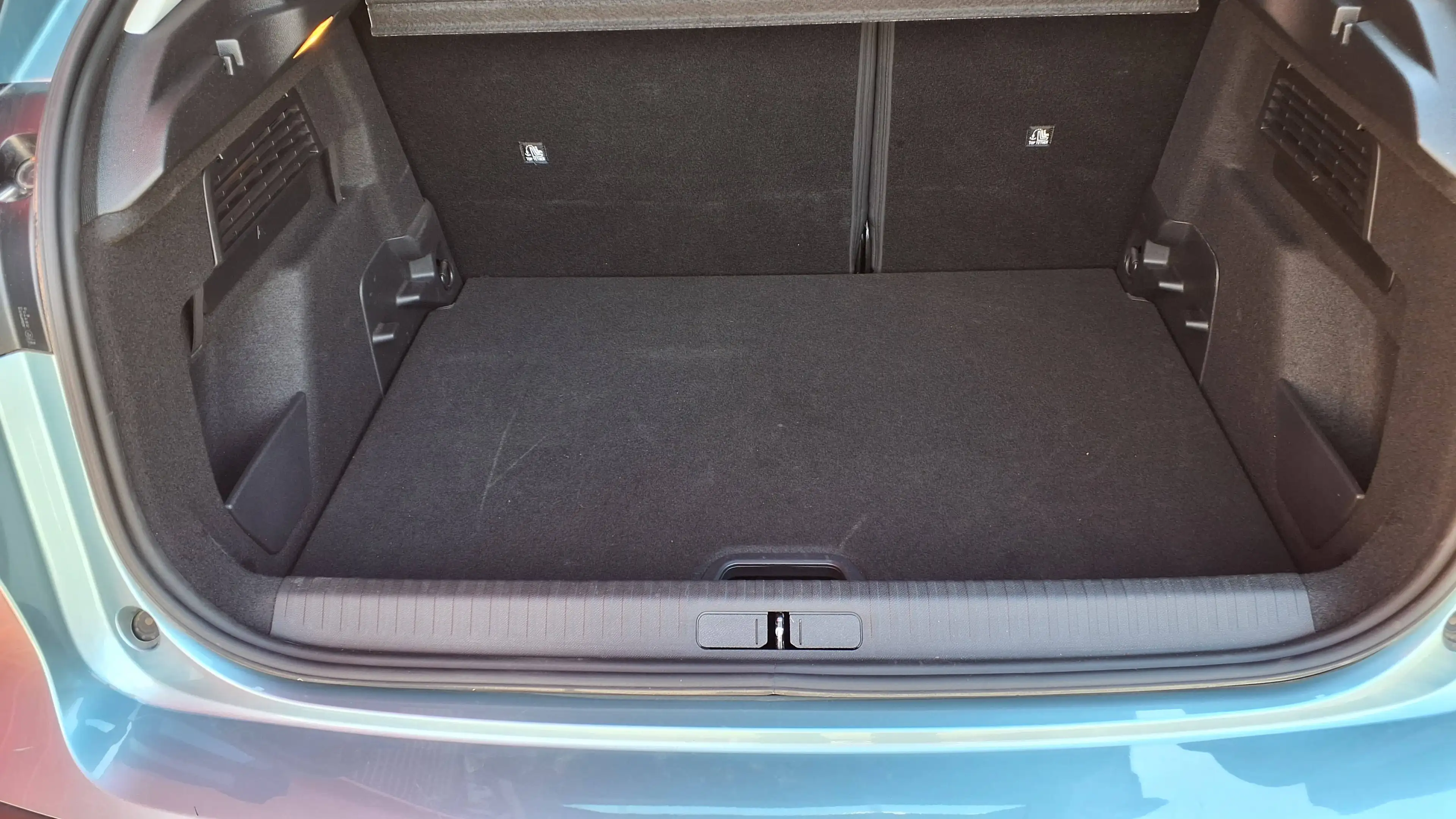 Citroen E-C4 Electric e-C4 136 FEEL PACK — photo 6