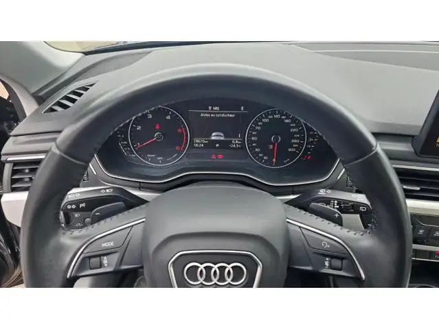 Audi A4 view 5