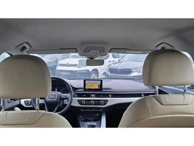 Audi A4 view 16
