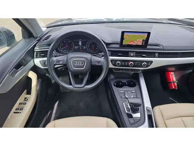 Audi A4 view 7