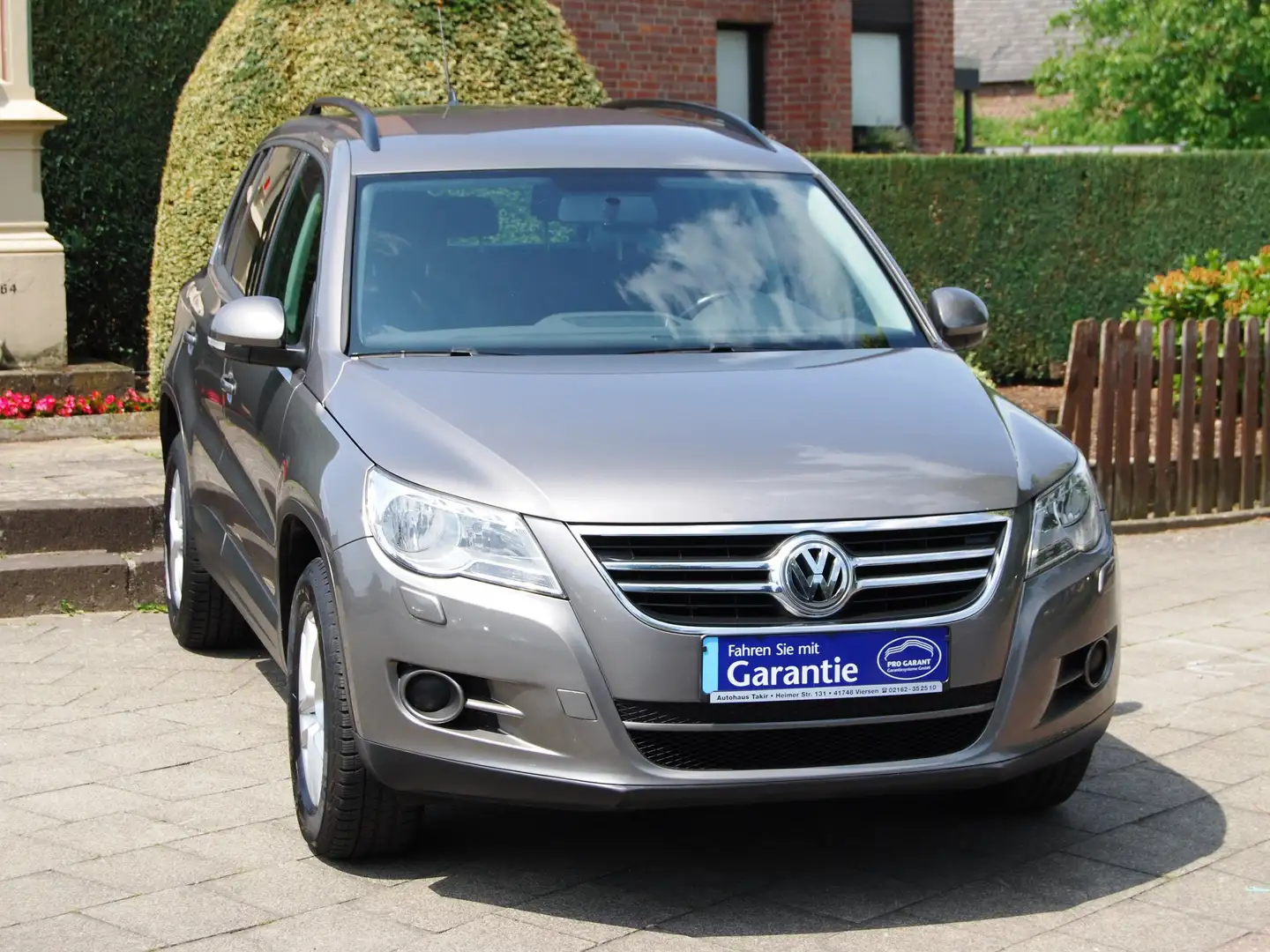 Volkswagen Tiguan Trend * Klima-PDC * Серый - 2